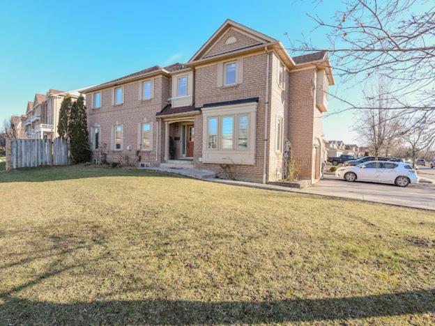 Elegant Home in Mississauga