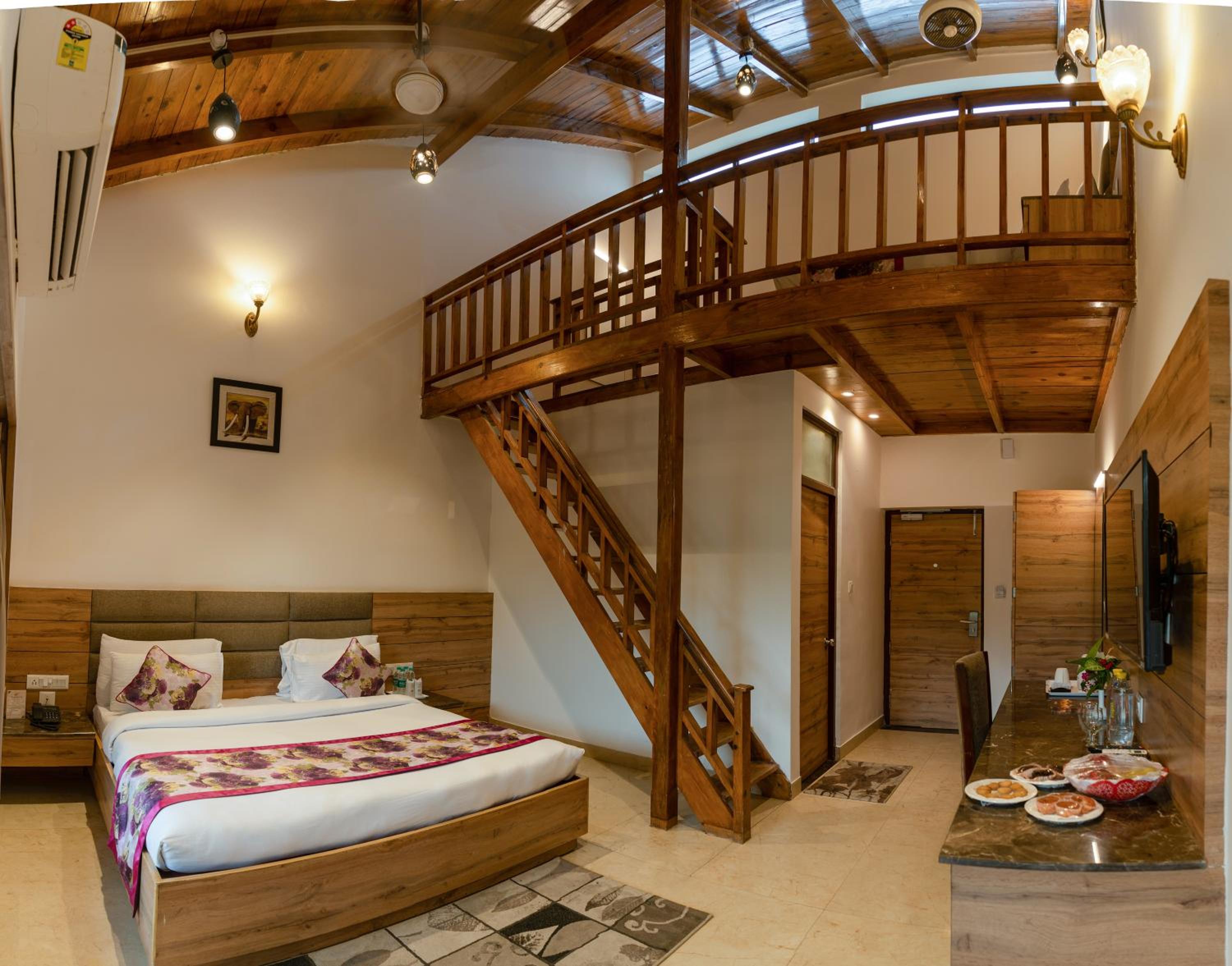 Wood castle Spa & Resort