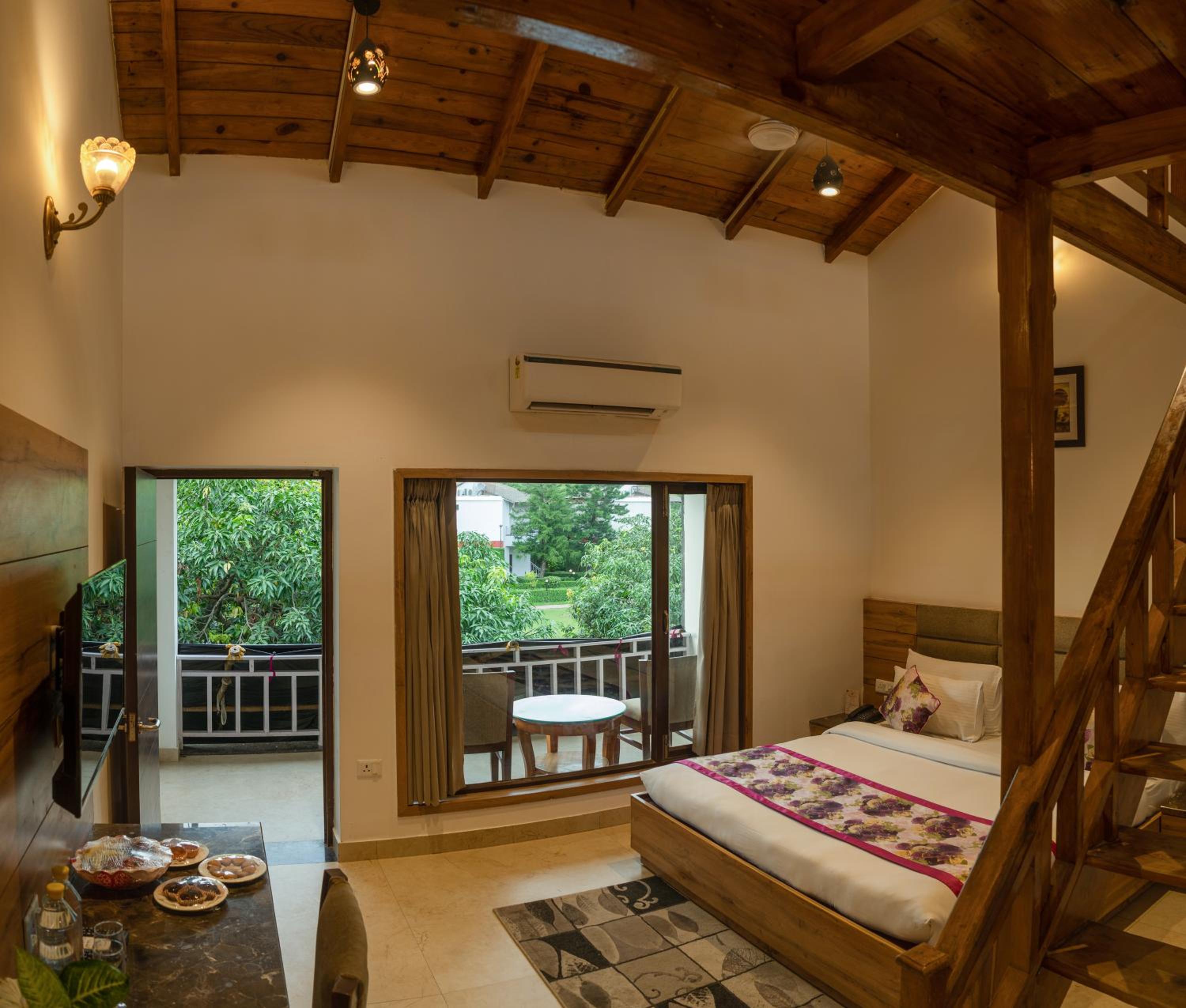 Wood castle Spa & Resort