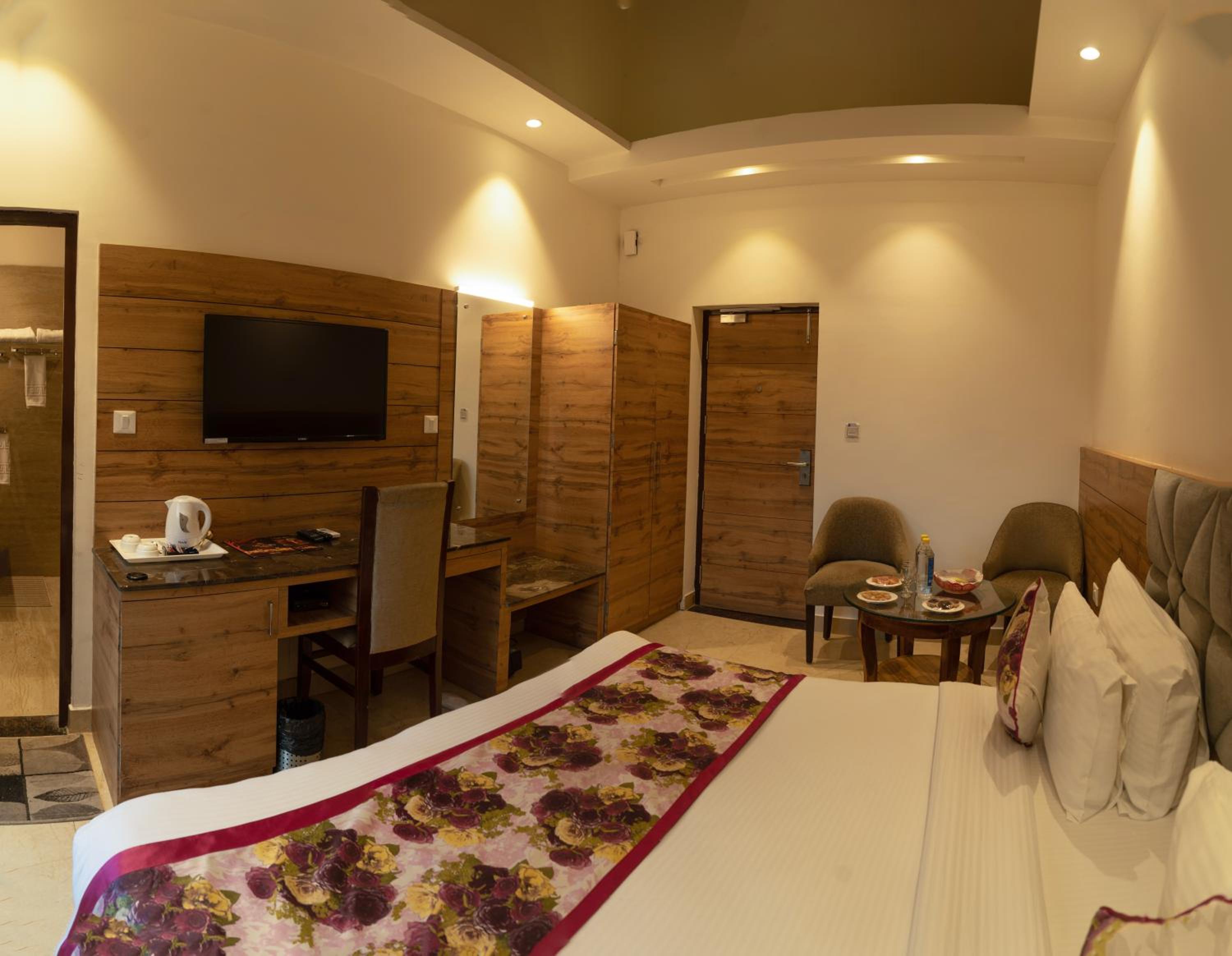 Wood castle Spa & Resort
