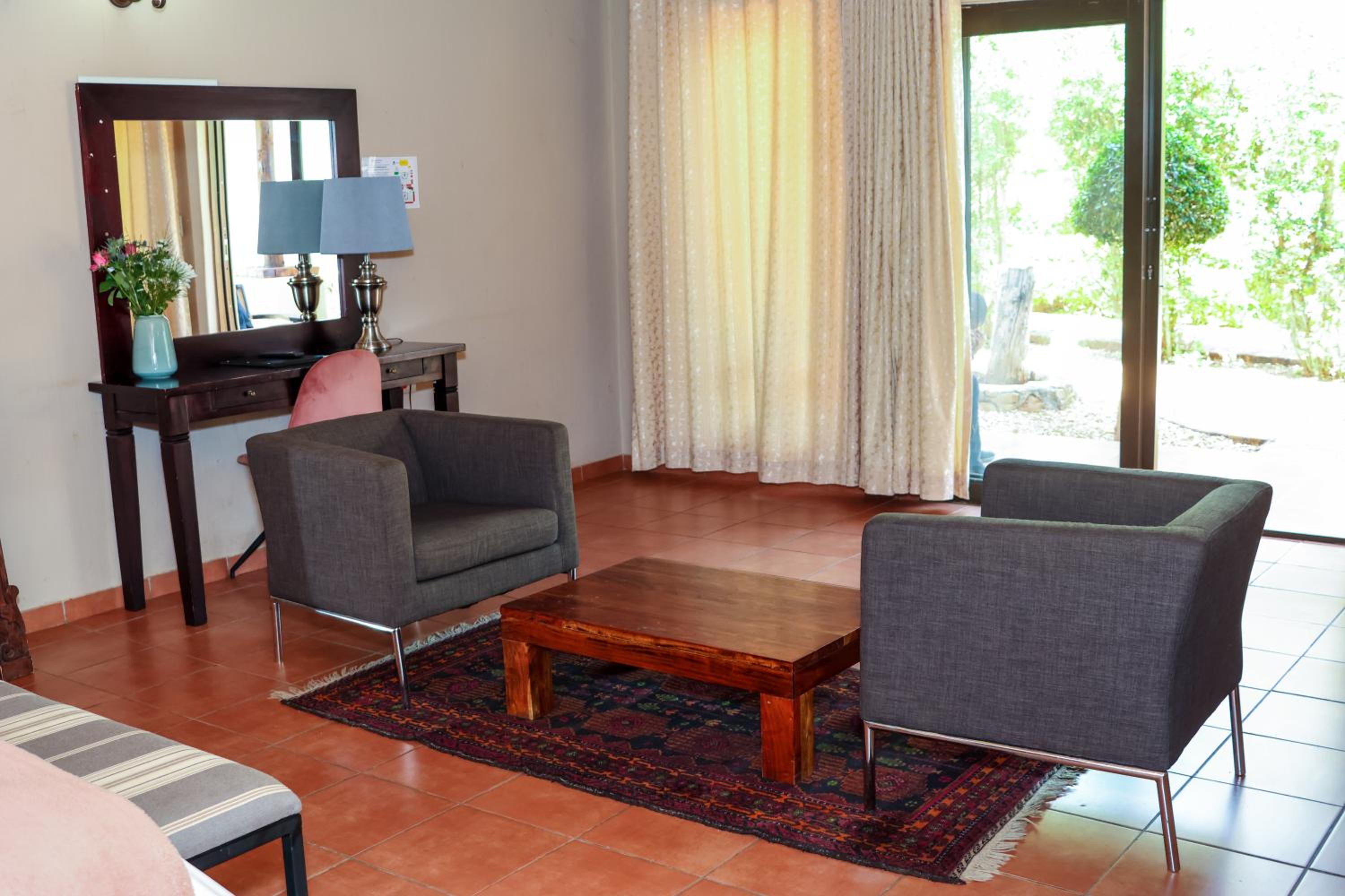 Thaba Legae Guest Lodge