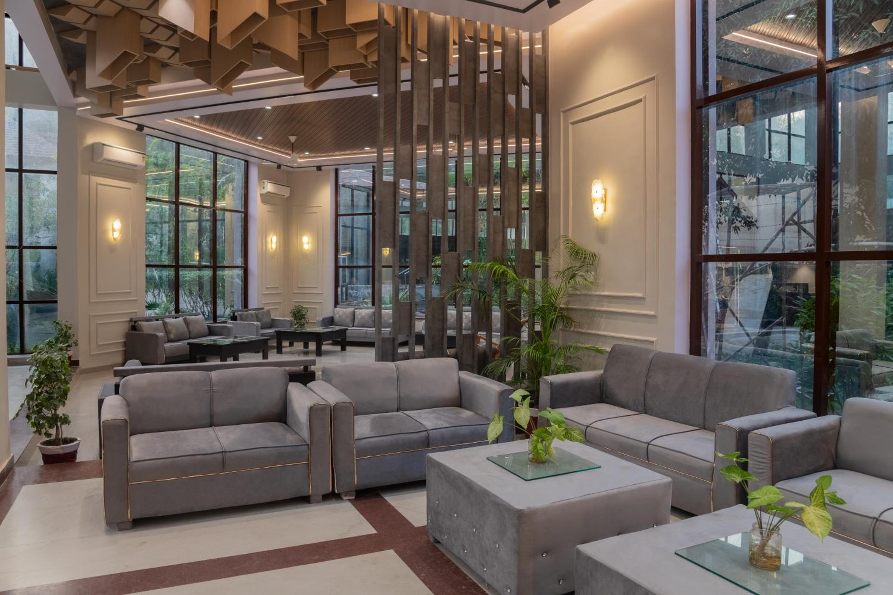 Wood castle Spa & Resort