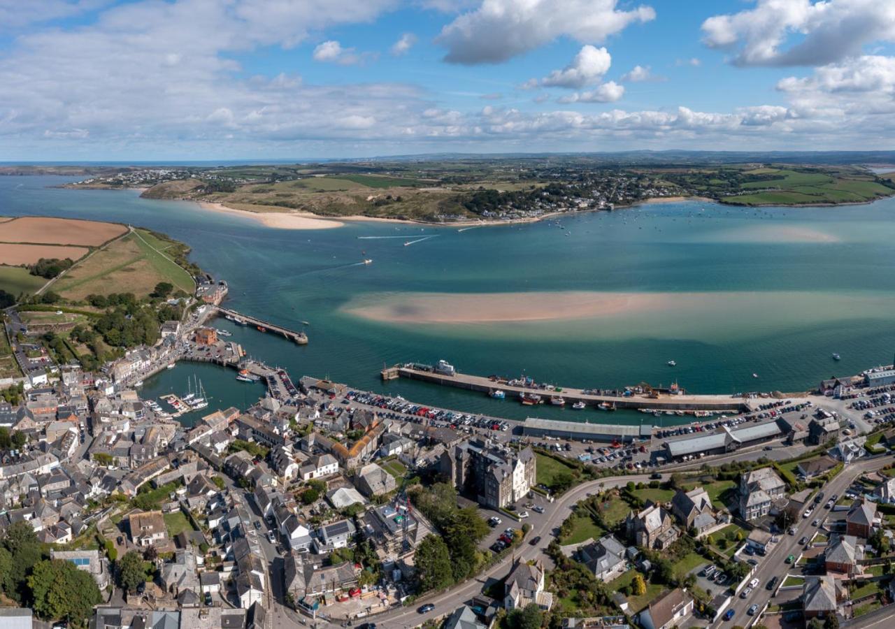 3 Bed in Padstow oc-p00550
