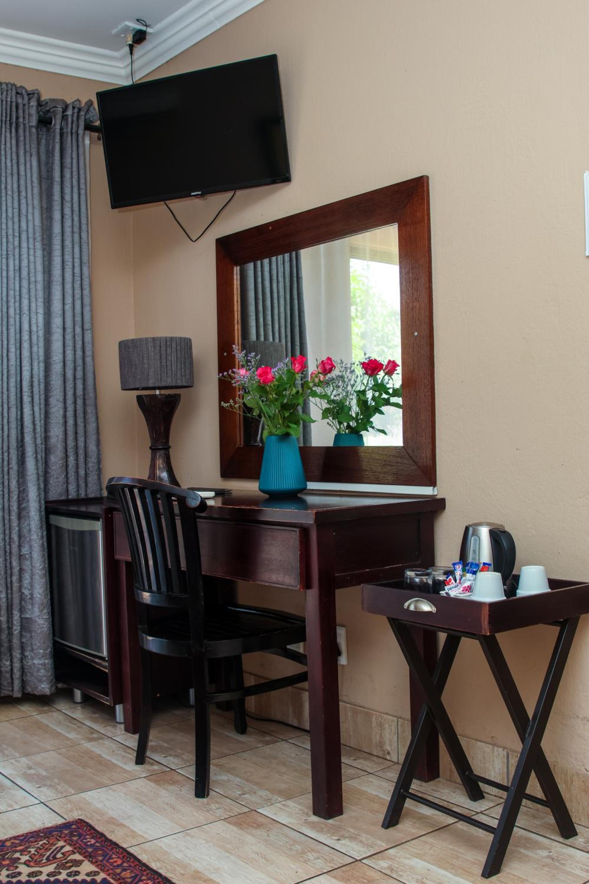 Thaba Legae Guest Lodge