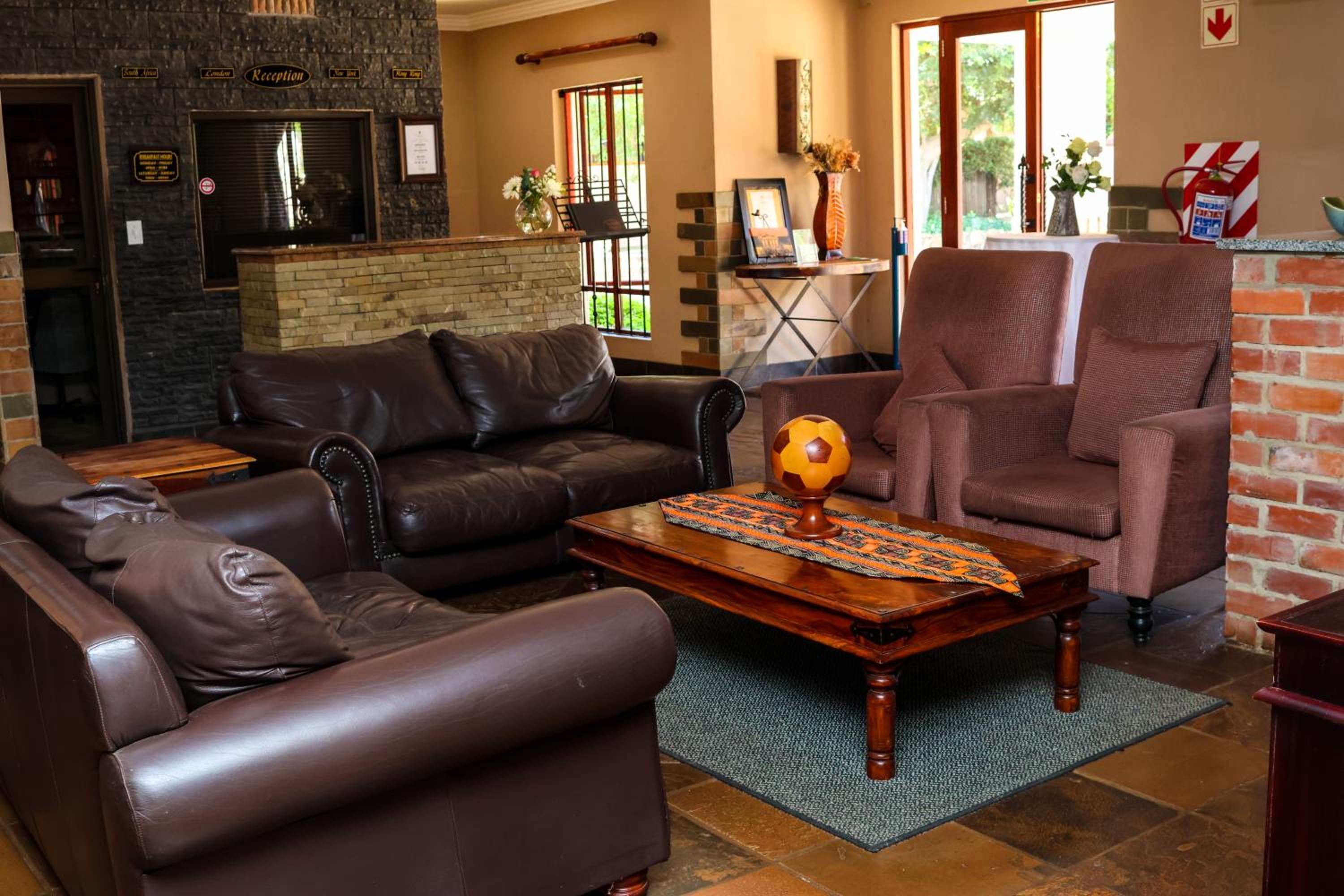 Thaba Legae Guest Lodge