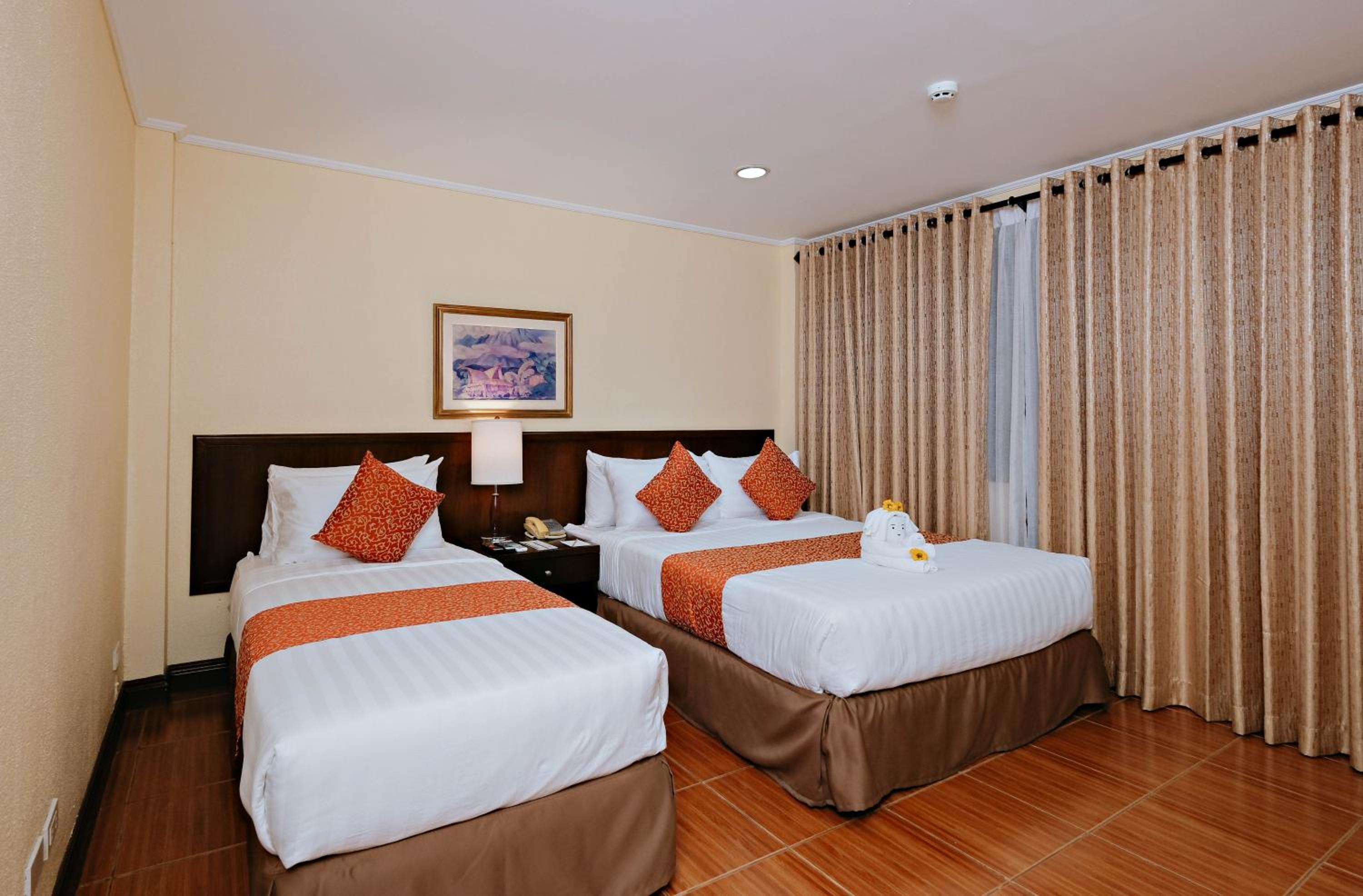 The Suites At Mount Malarayat, 利巴 - 18