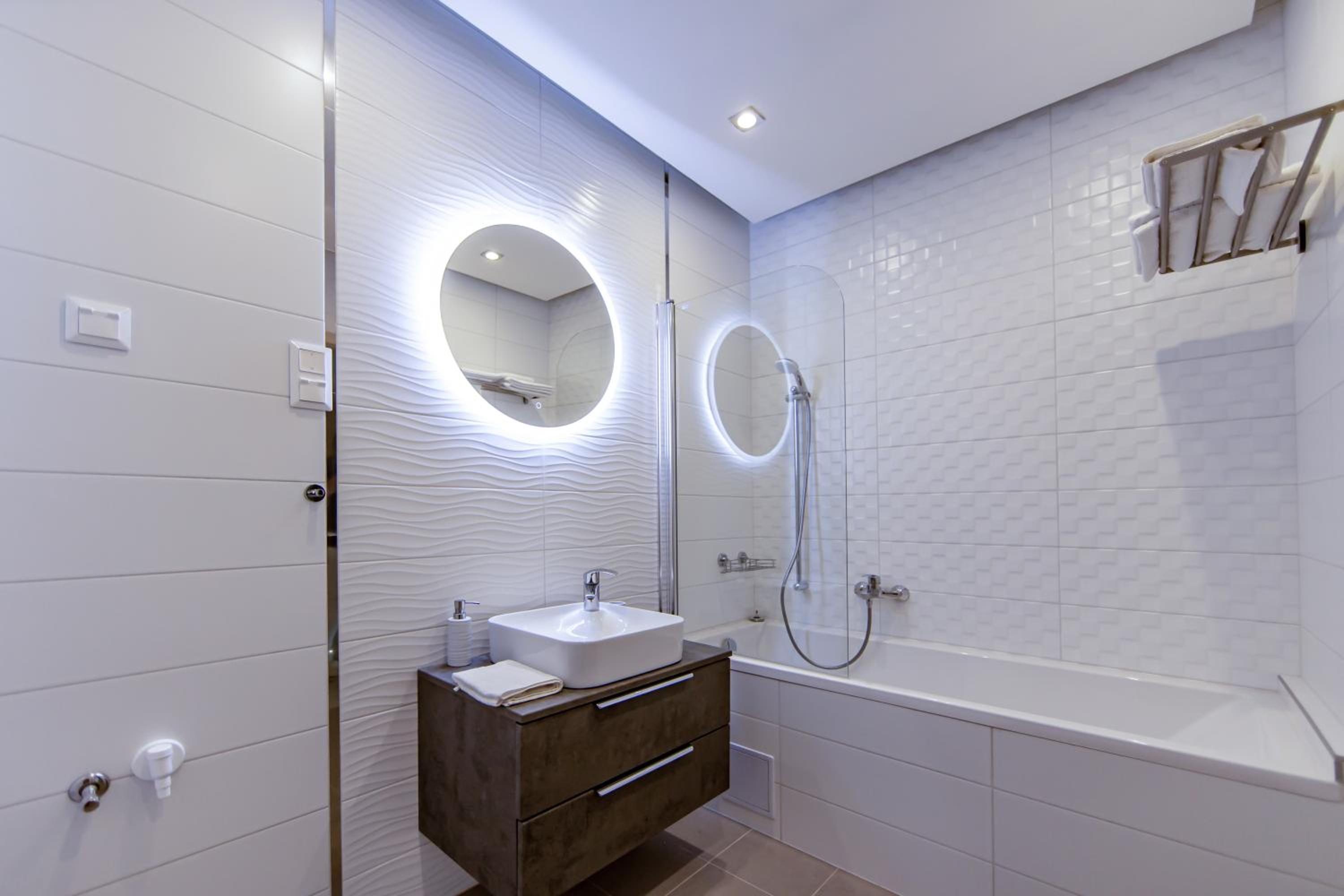 Opal Apartments