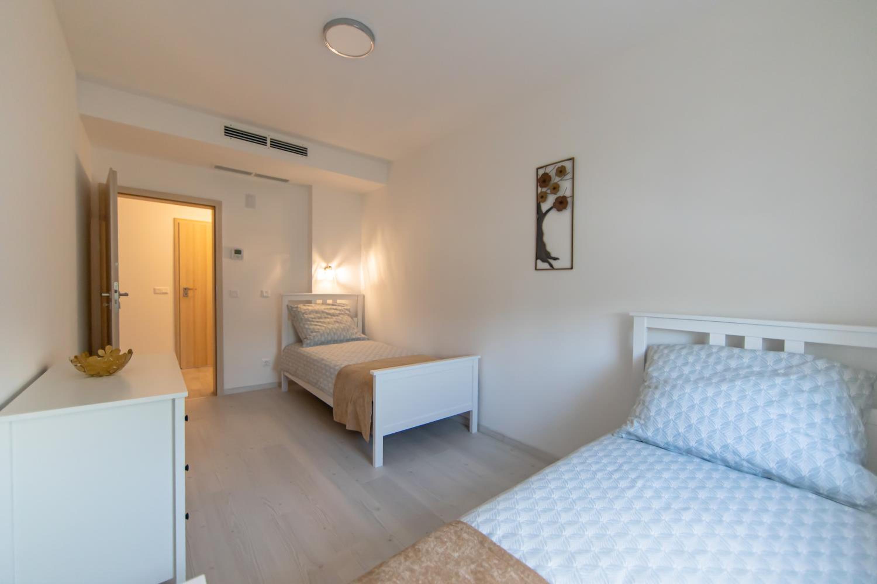 Opal Apartments