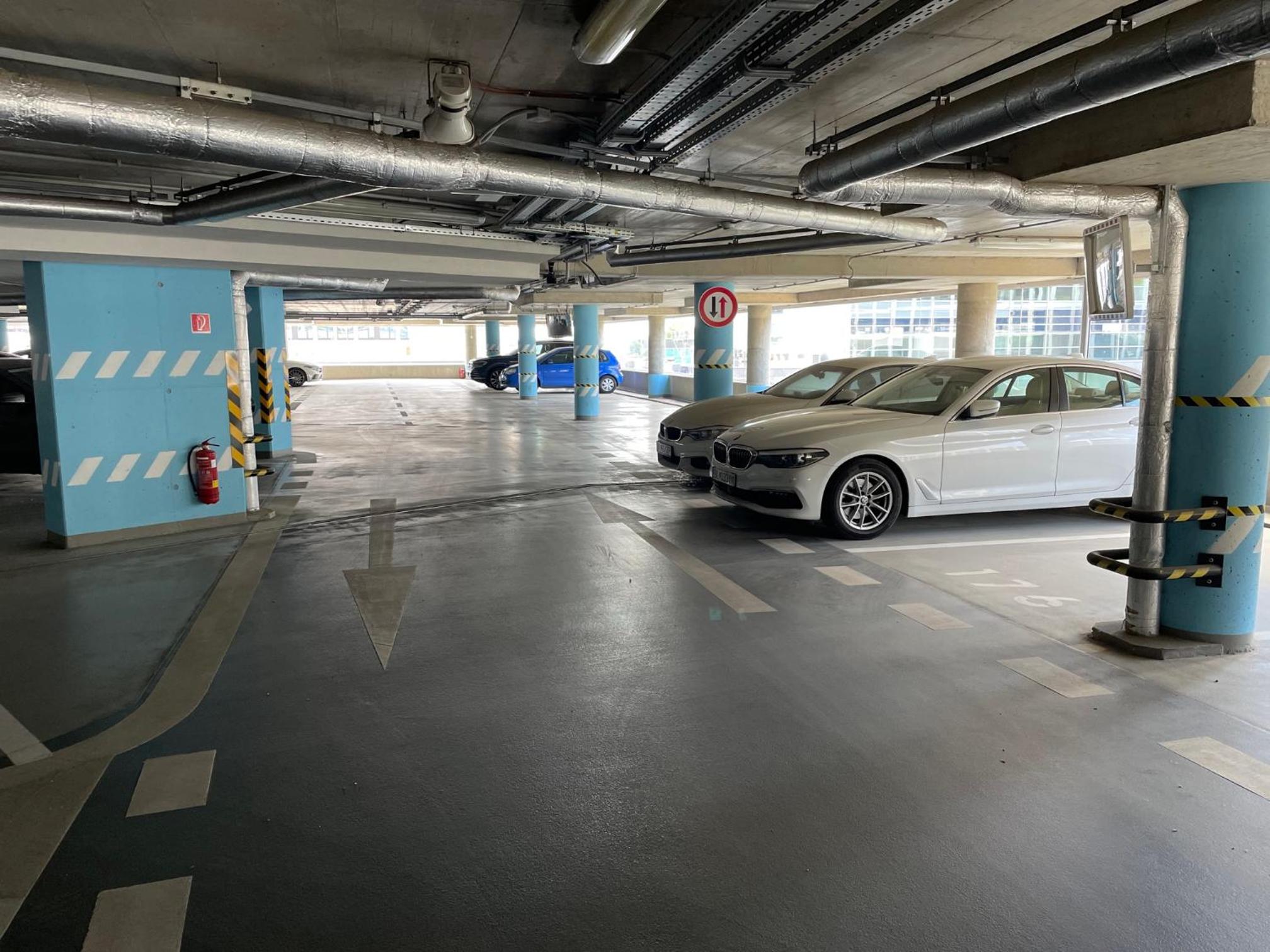 City view from 27th floor, free parking, keyless view 4