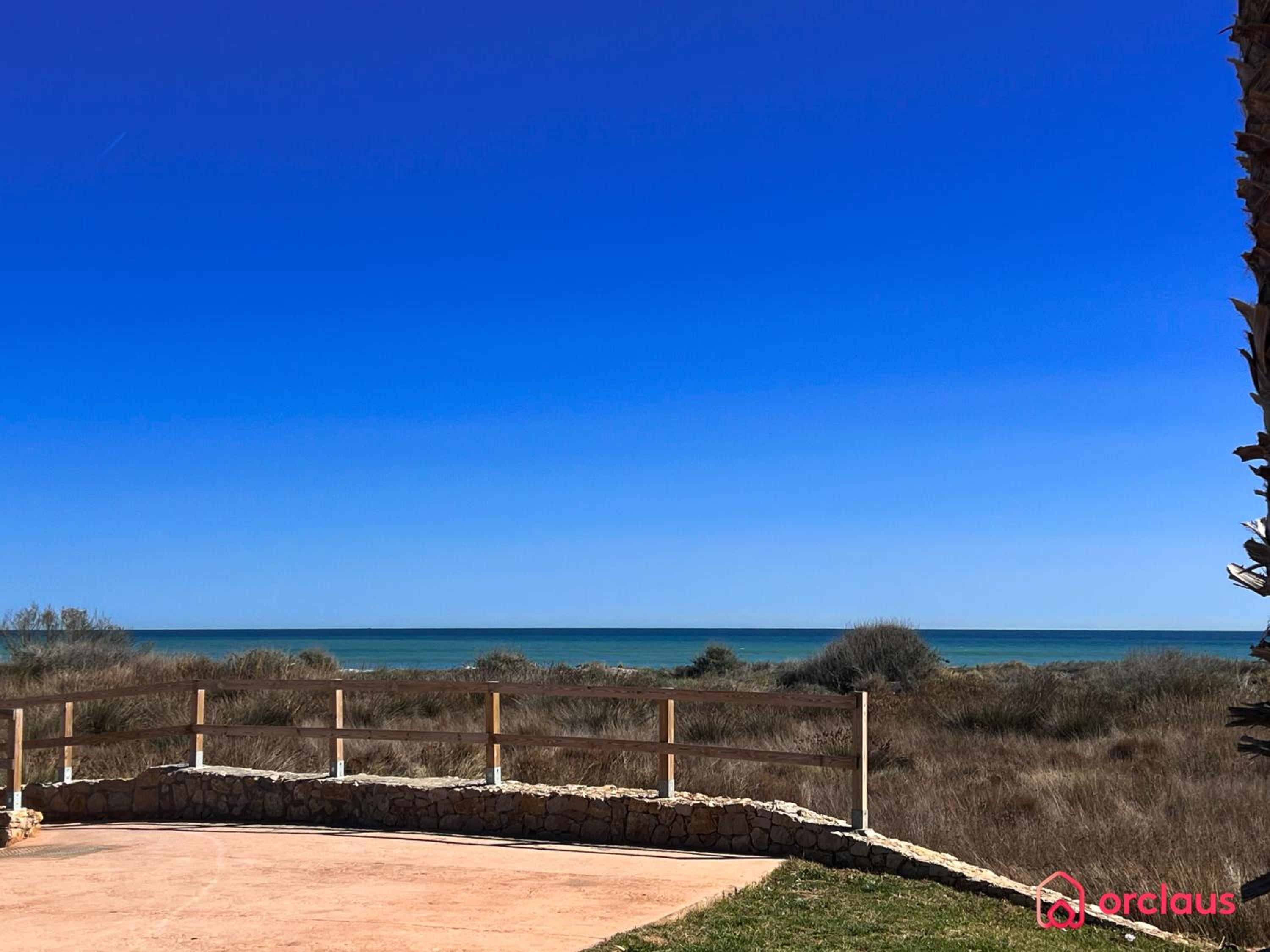 Terraza al Mediterráneo