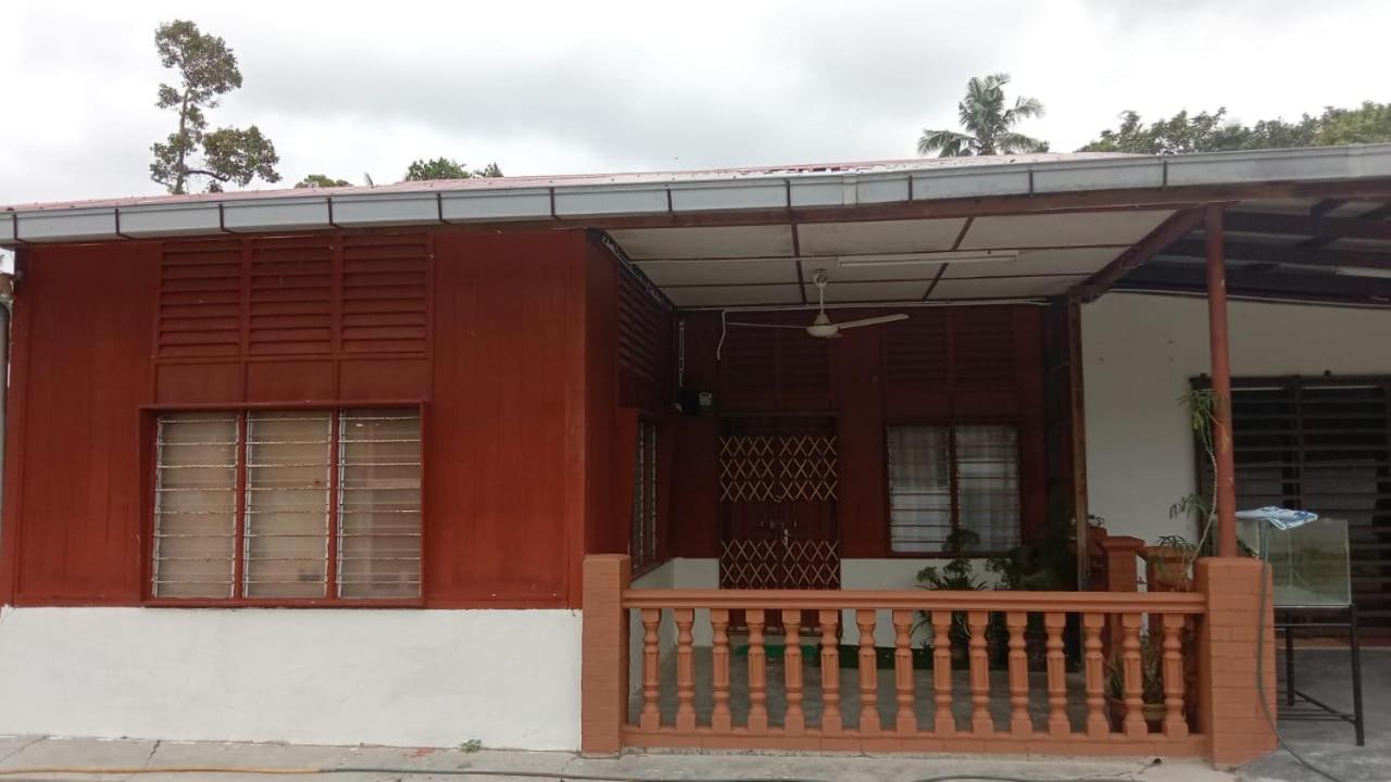 Homestay Bonda Azizah 11-13pax photo 3
