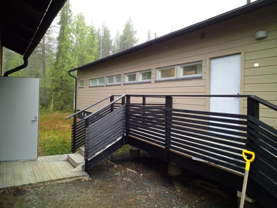 Villa Hellitä - big, private and great location view 5