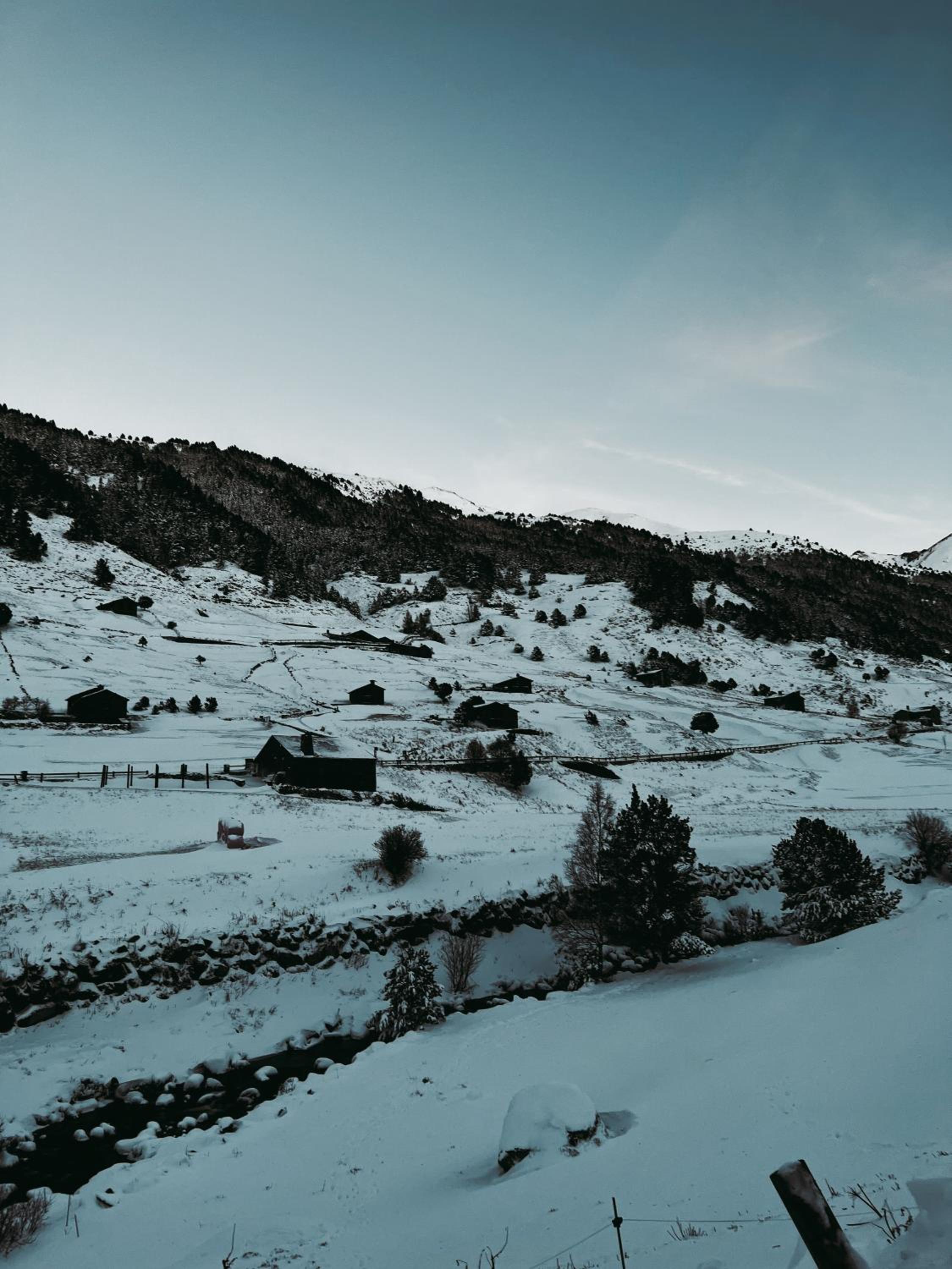 Exclusiva Cabaña en Incles - Vistas al Valle & Pistas de Ski Grandvalira - Free Parking