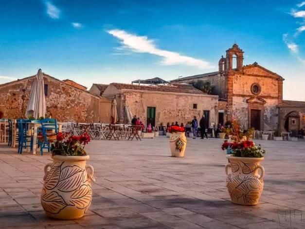 Casa Tramonto sull' Isola