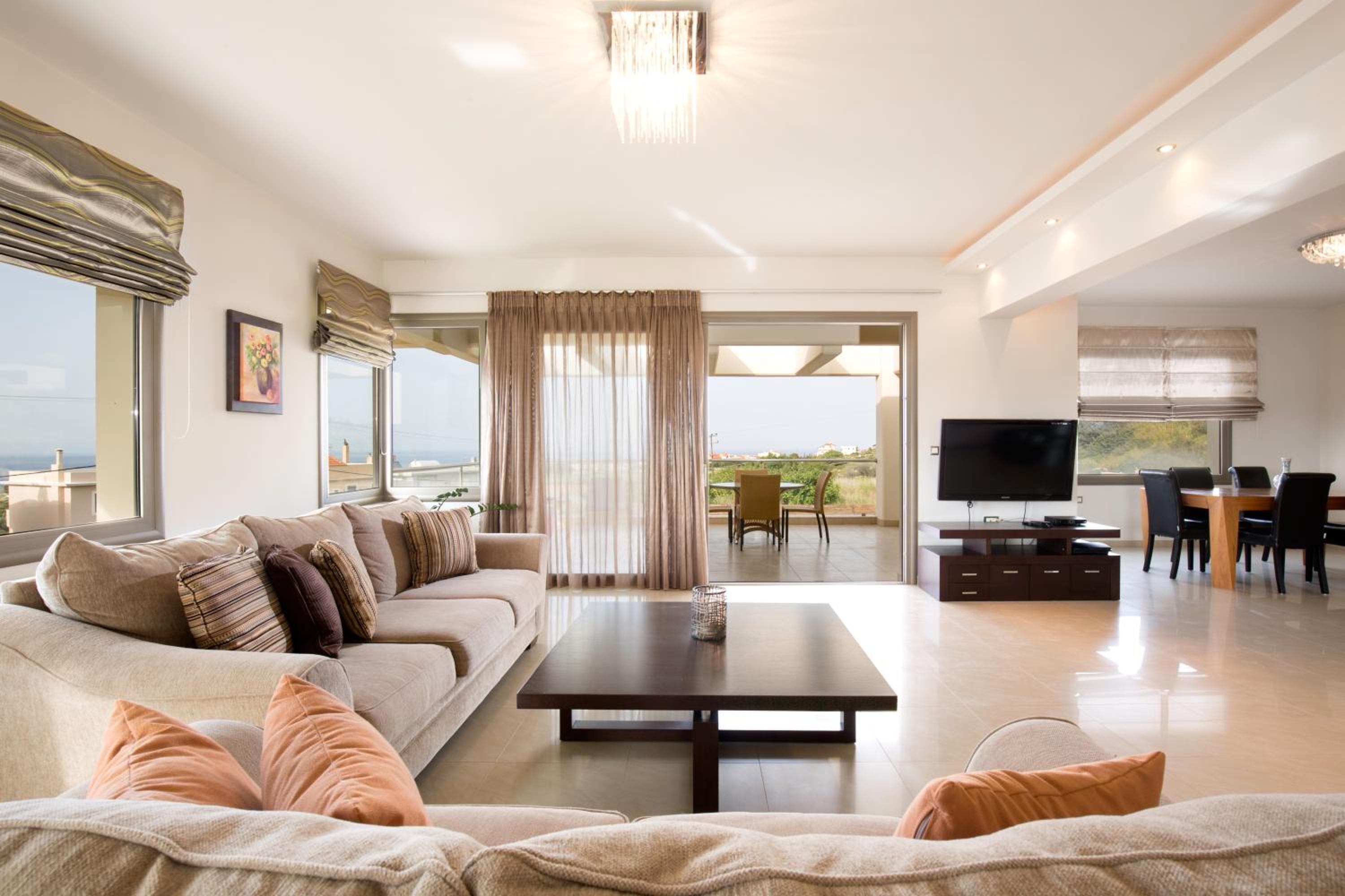 Villa Cleopatra Private Heated Pool, Tennis & Football view 4