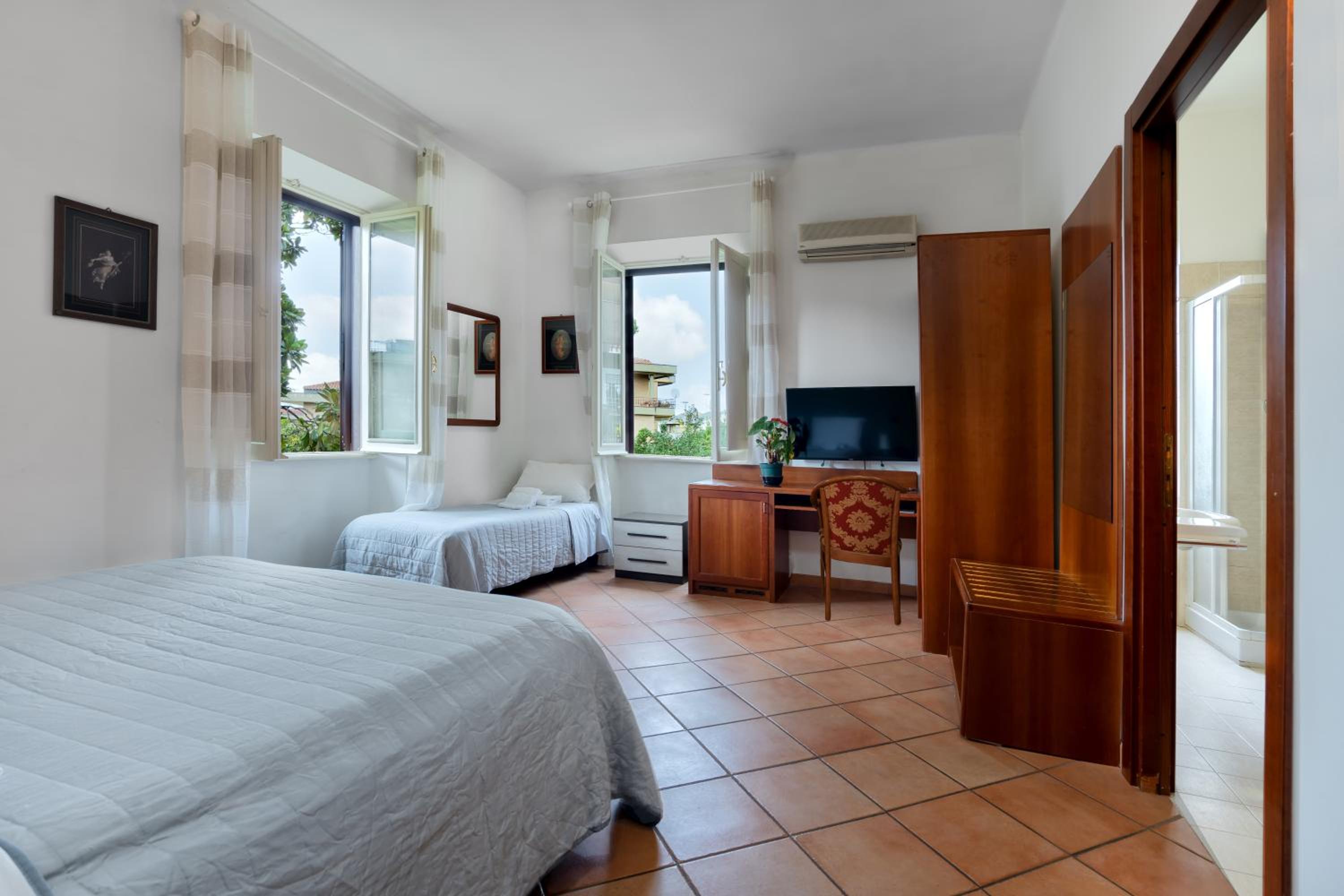 Comfort Rooms Villa Gaia Tor Vergata