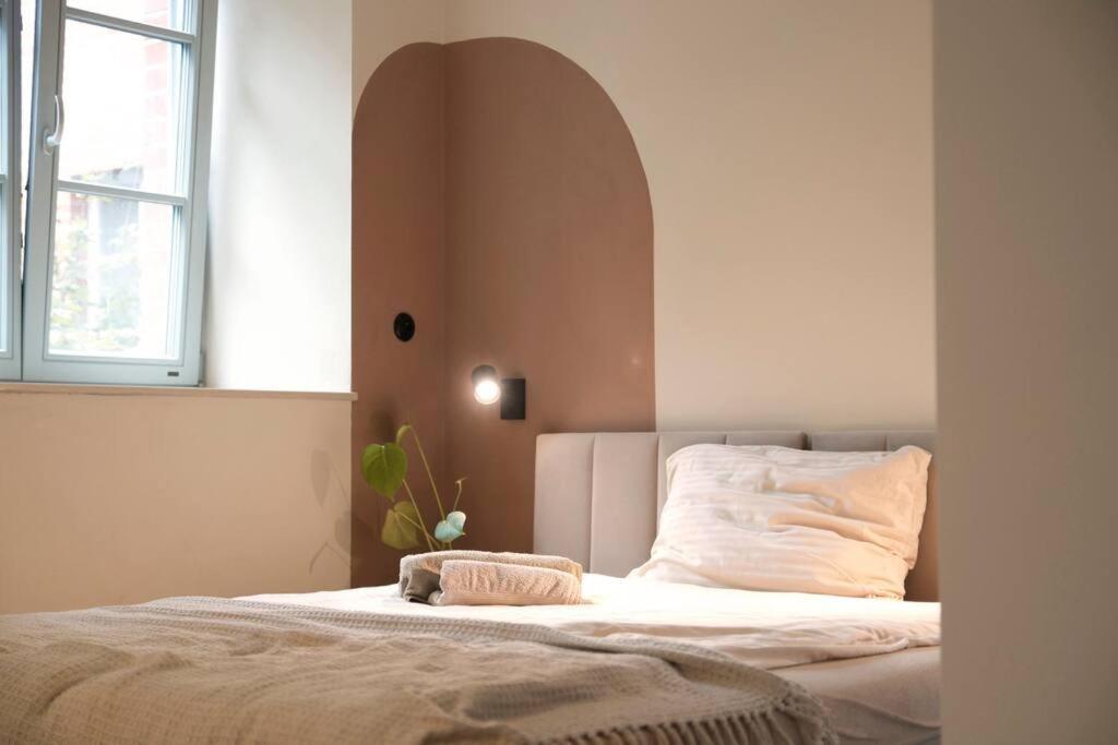 Energetic Apartment in City Center!
