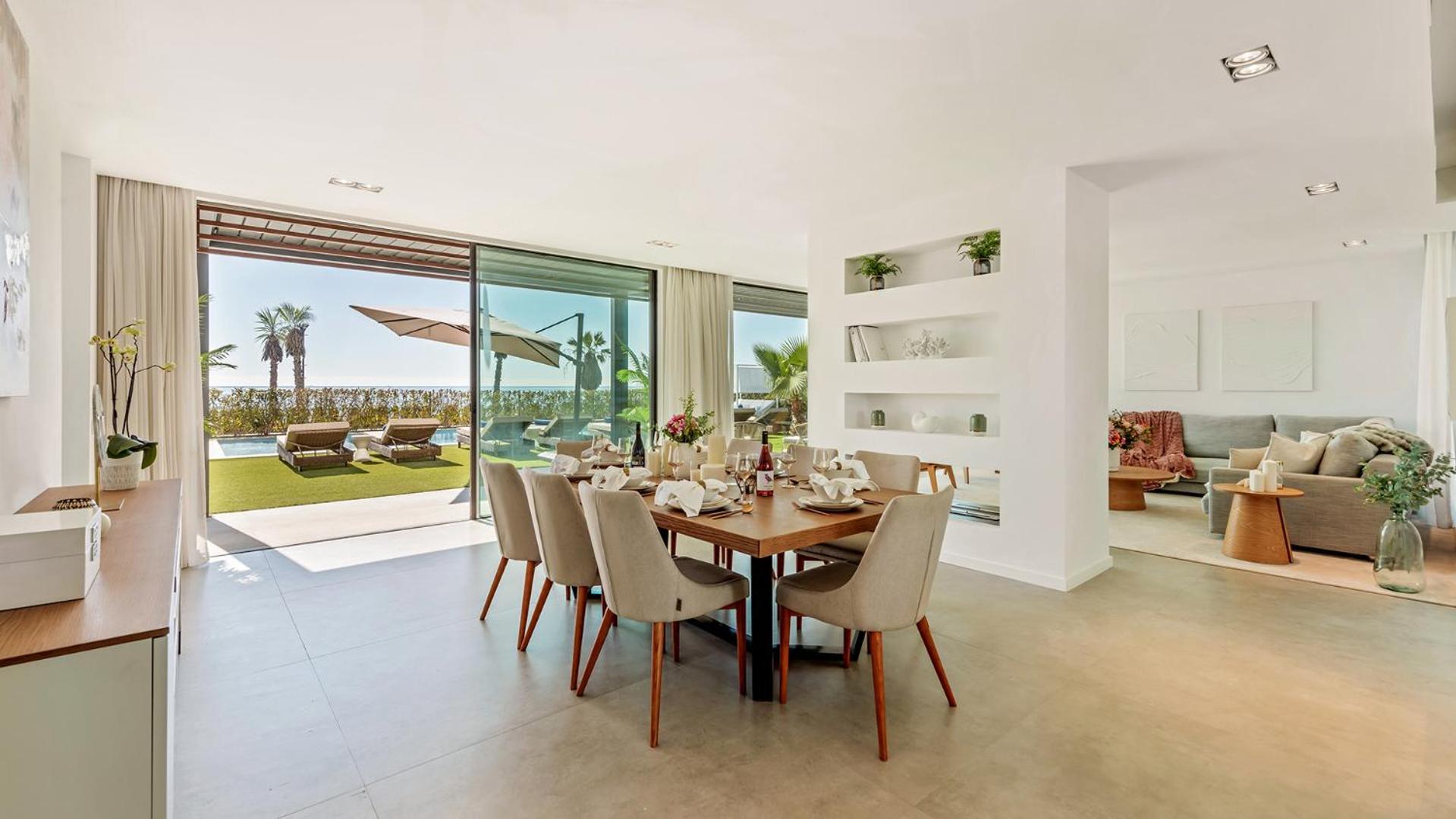 VACATION MARBELLA I Villa Imare Waterfront, Beachfront Villa, Rooftop Jacuzzi, Indoor Spa