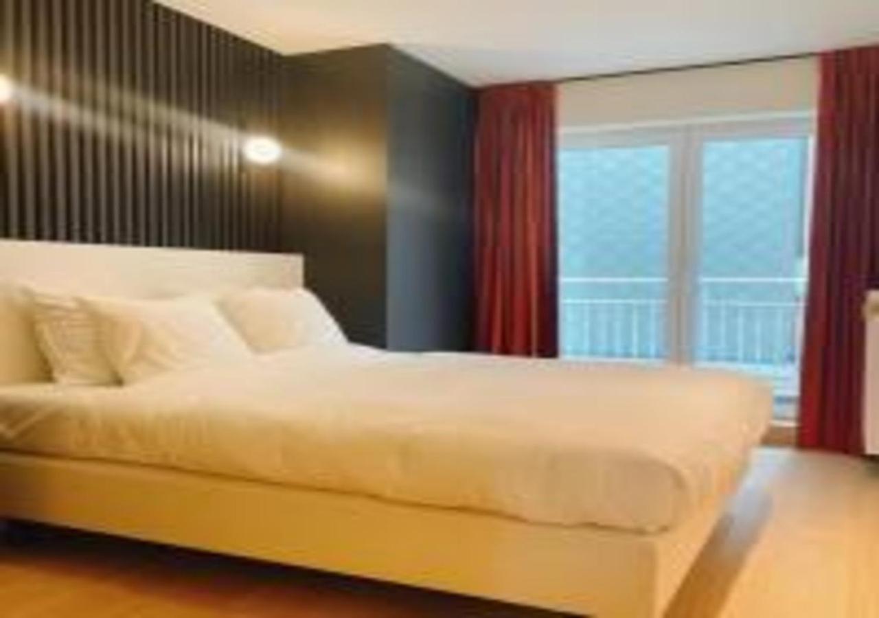 Manon Knokke - 3-kamer appartement met zeezicht aan het Rubensplein