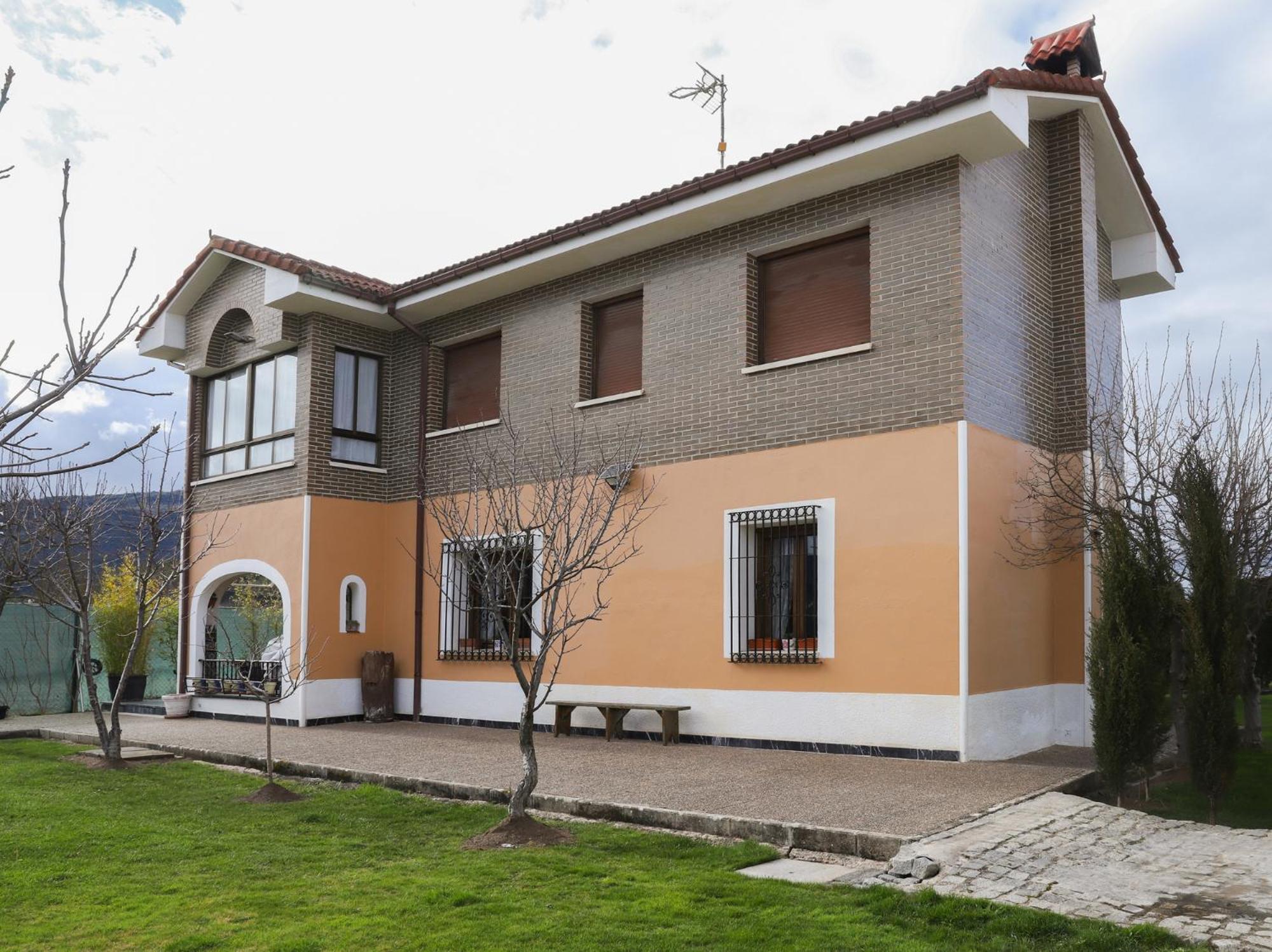 Casa los Arcos view 2