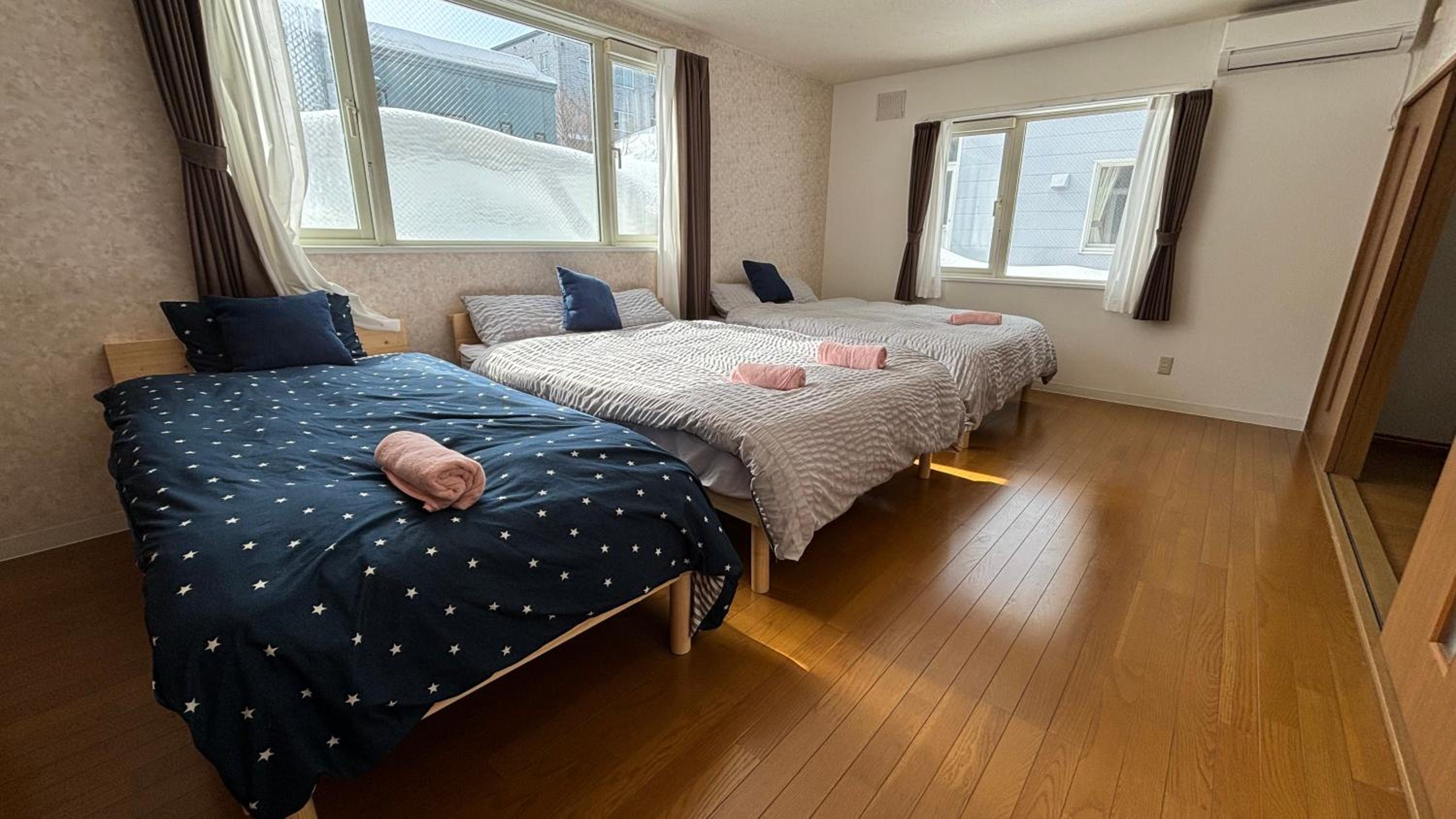 Experience relaxation in Otaru's bungalow