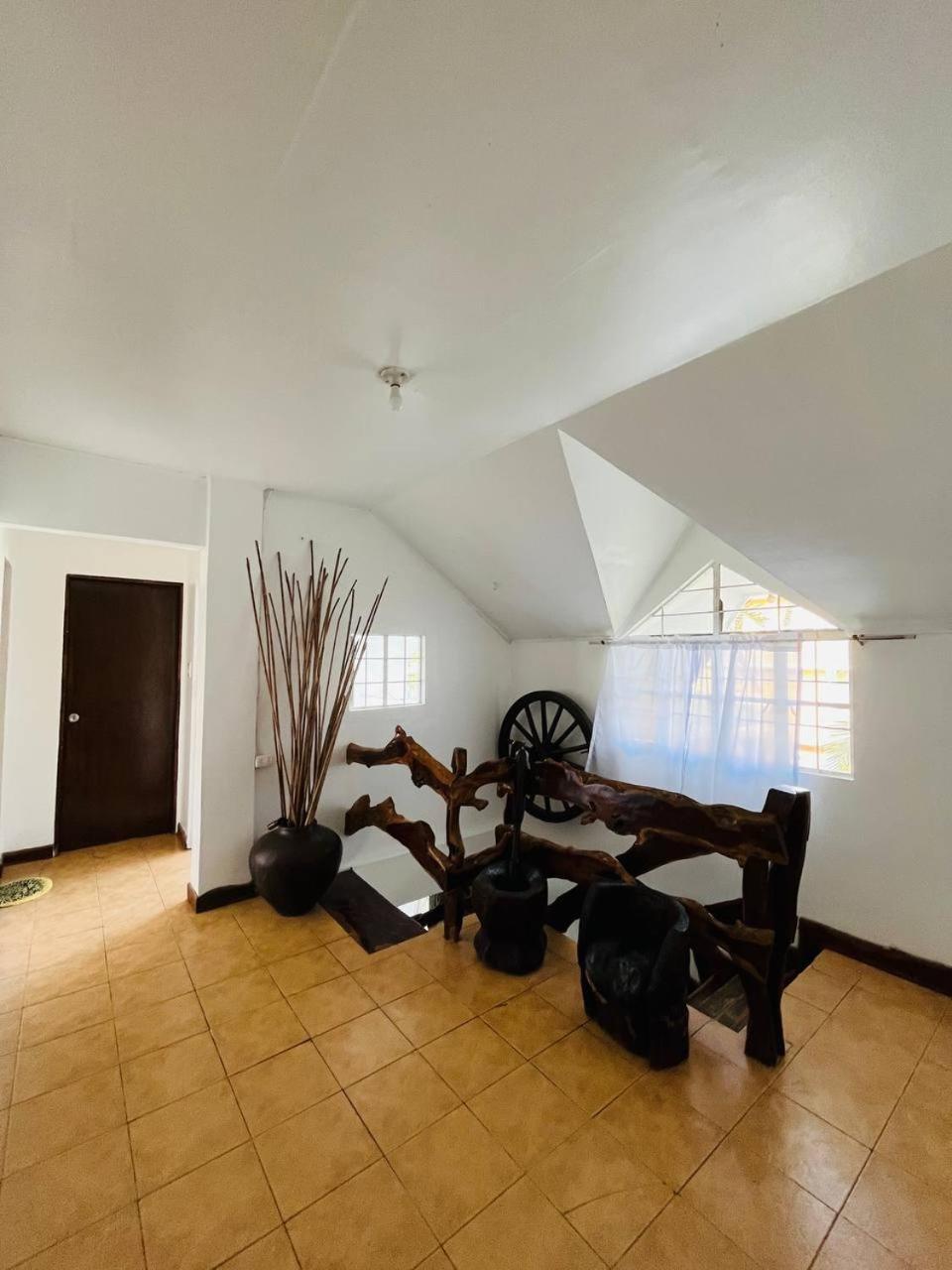 La Casa Carvajal- Tagaytay