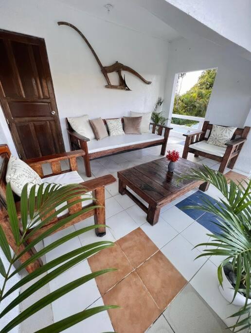 La Casa Carvajal- Tagaytay