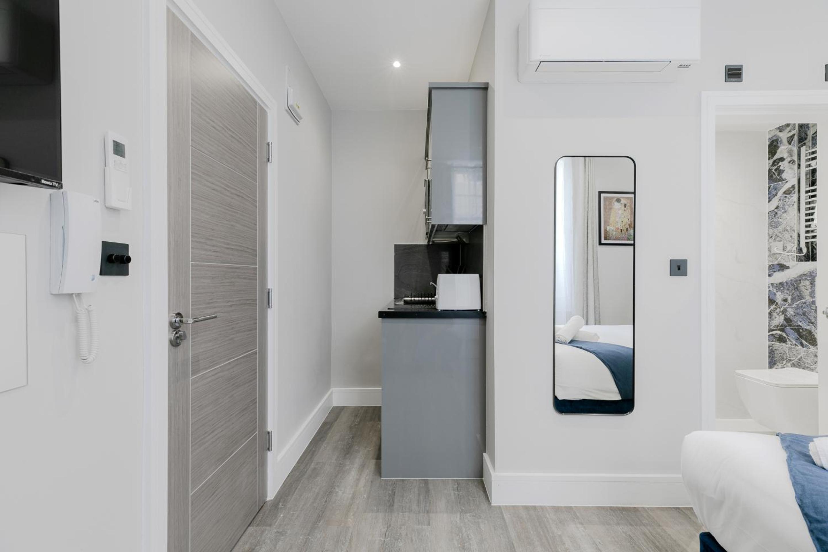 London Central Studios