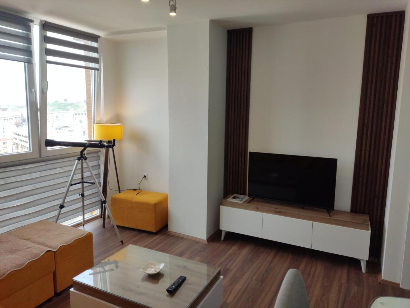 Sky view luxury Center Skopje apartments view 3