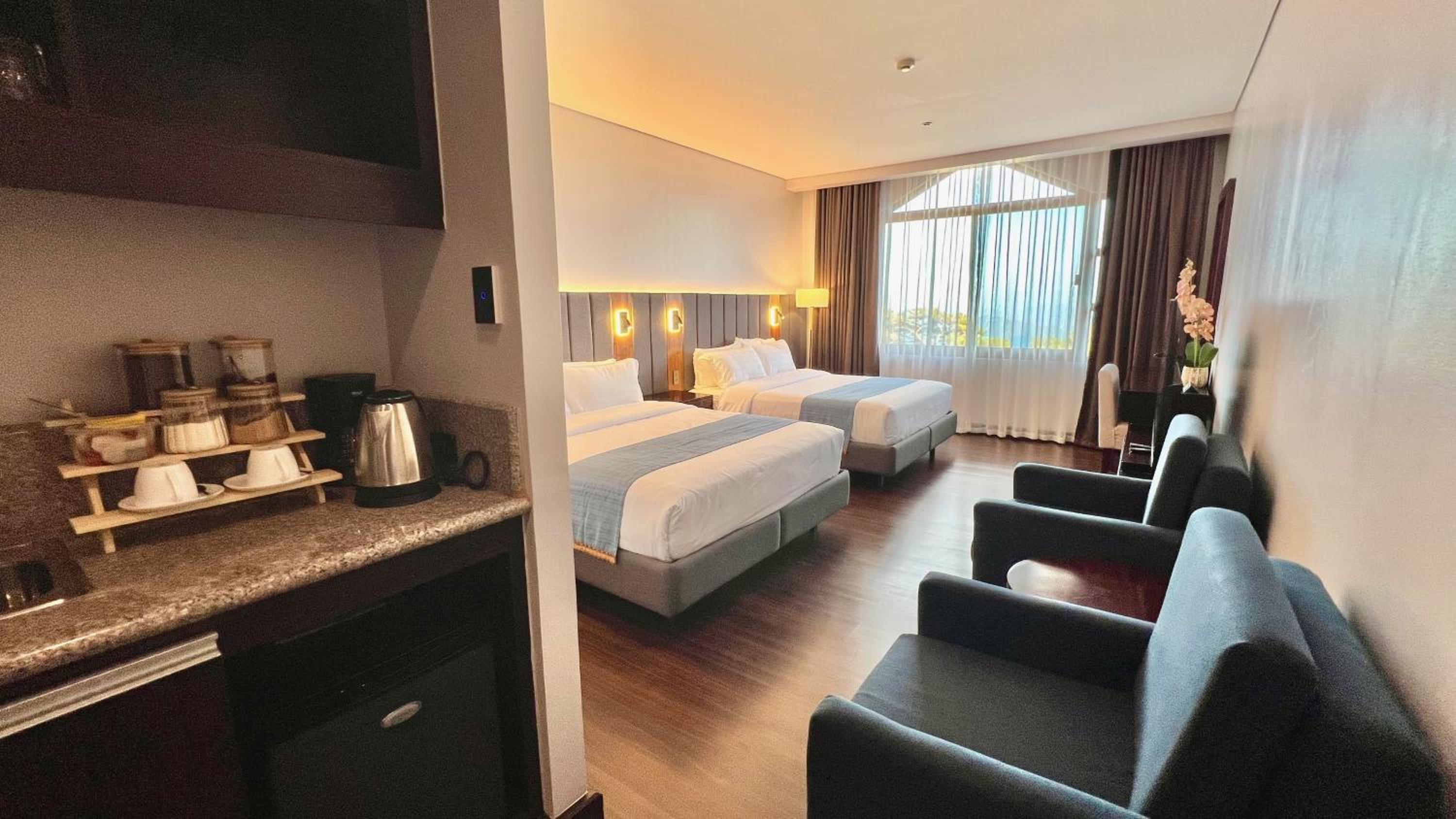 Mountain view room at Forest Lodge Hotel, Camp John Hay-Private unit 549 view 4