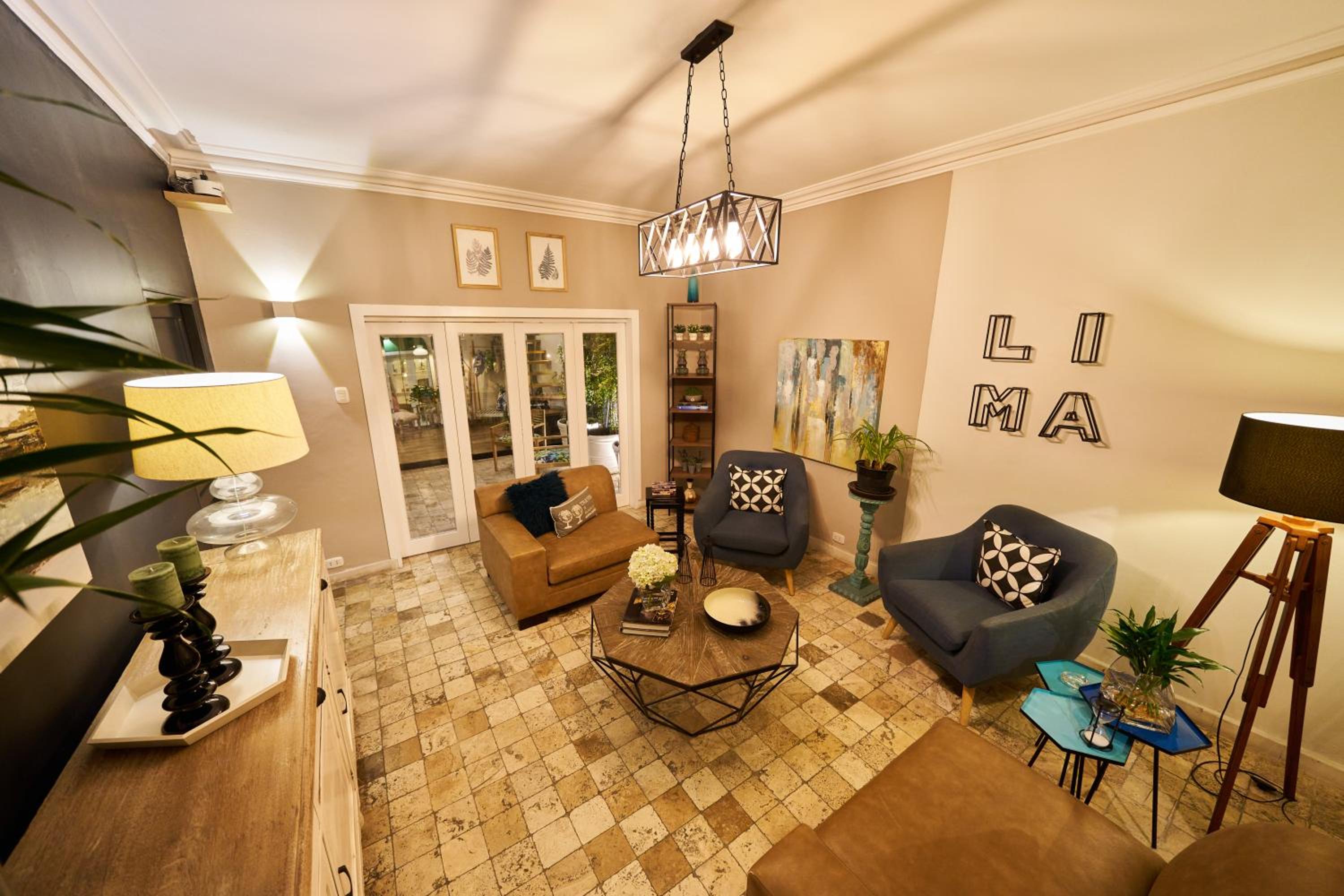 lounge