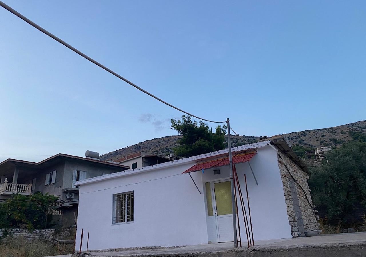 Tzouliano’s Apartment