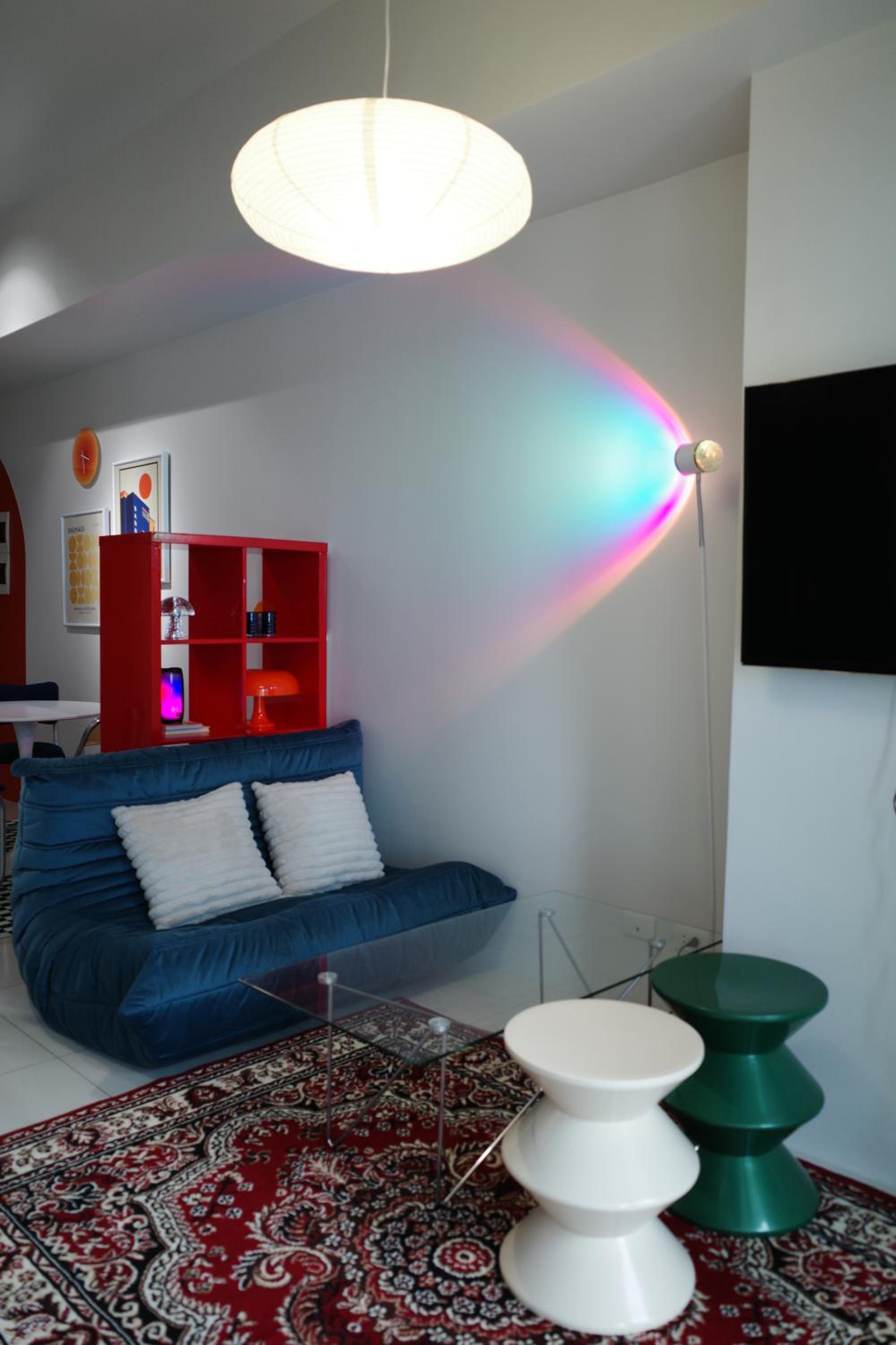 Bold & Cozy 1-Br in Uptown Parksuites BGC with Fast WiFi view 4