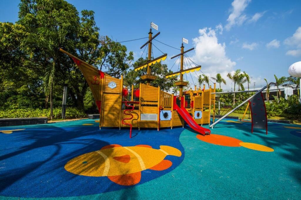 RNF Princess Cove Walkable to CIQ Jchome By MWM