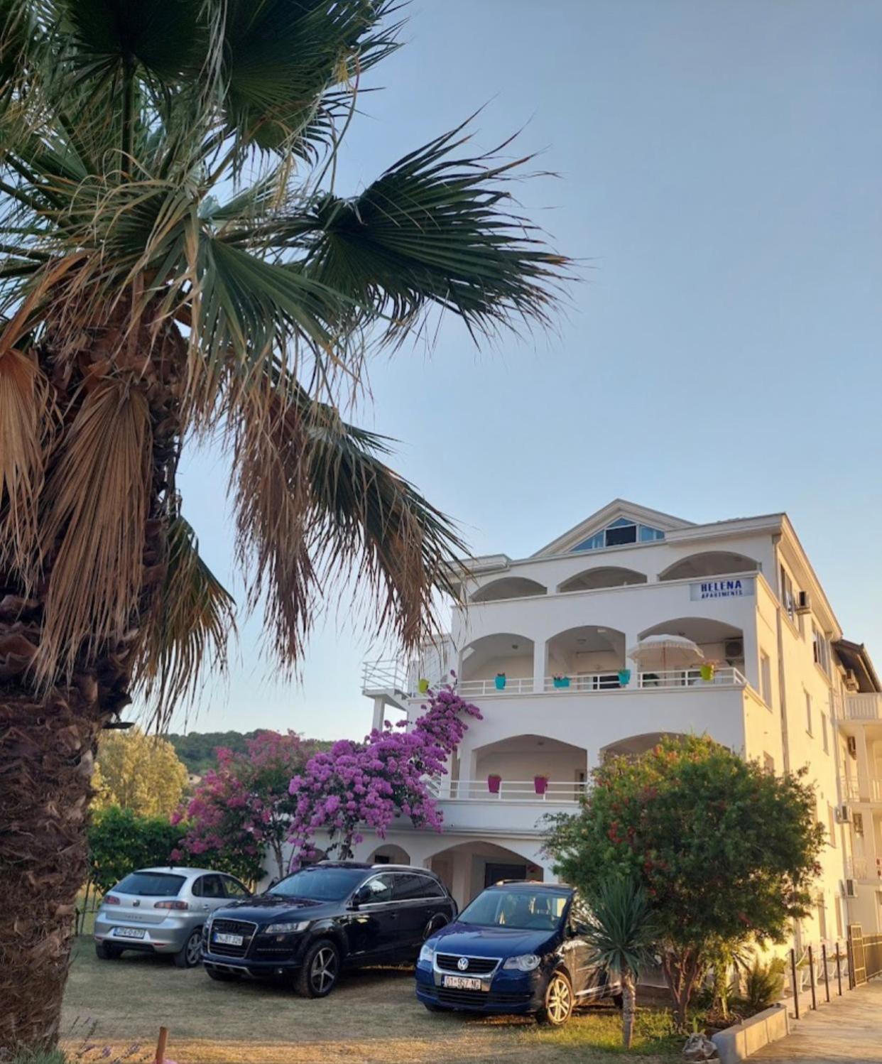 Helena Apartments