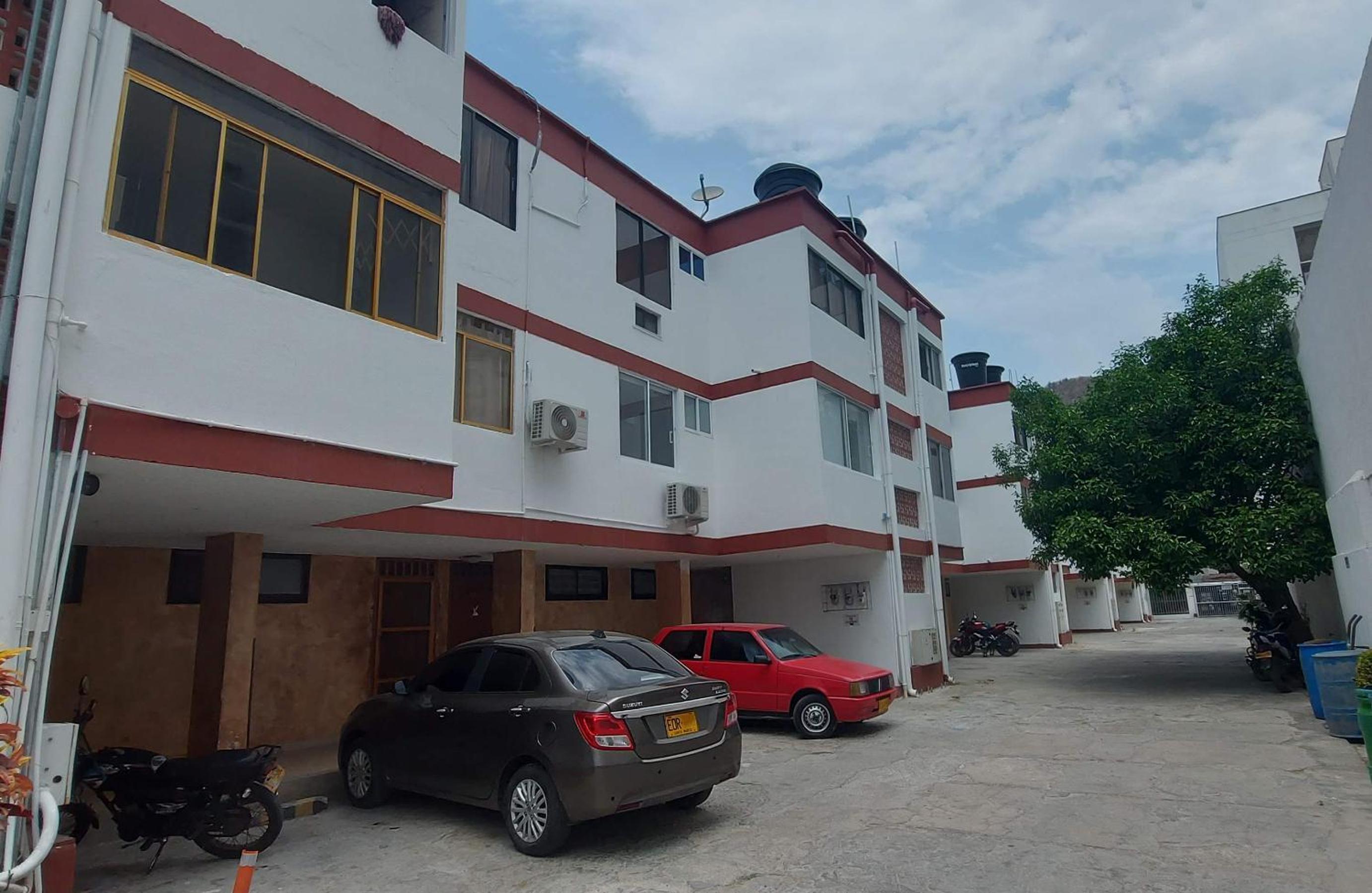 TOP SUITE Lugar encantador con parqueadero, internet 200Mgz view 3