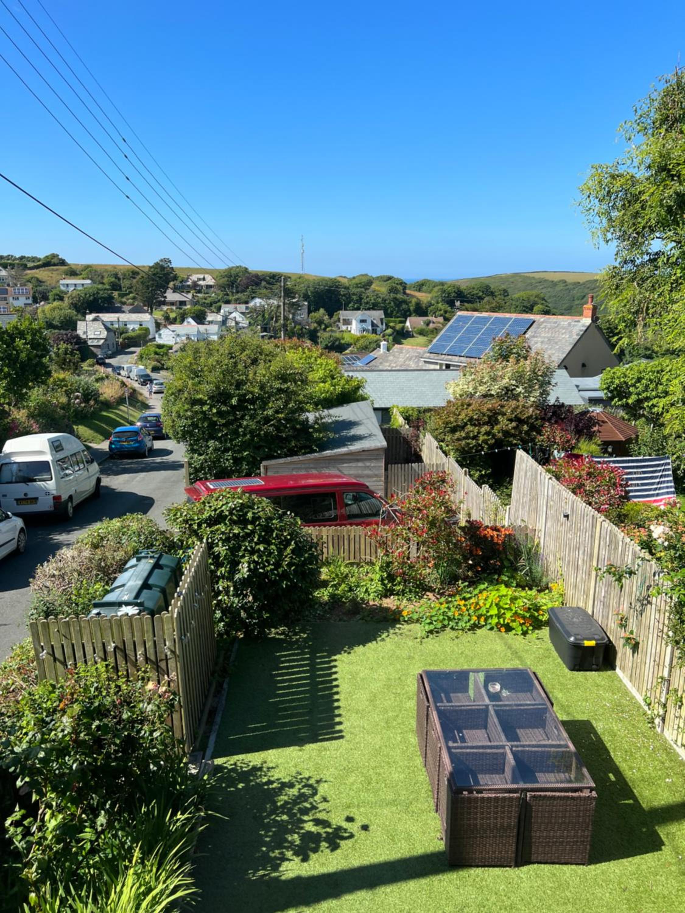 Tregenna cottage with free parking view 4
