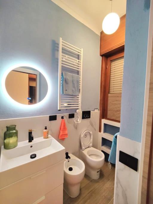 Casa MaMo: Design & Vintage above Subway