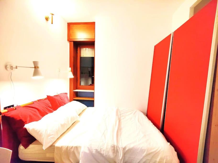 Casa MaMo: Design & Vintage above Subway
