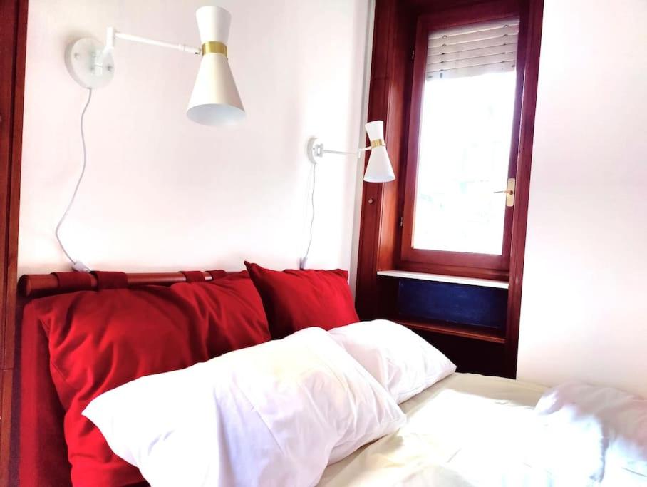 Casa MaMo: Design & Vintage above Subway