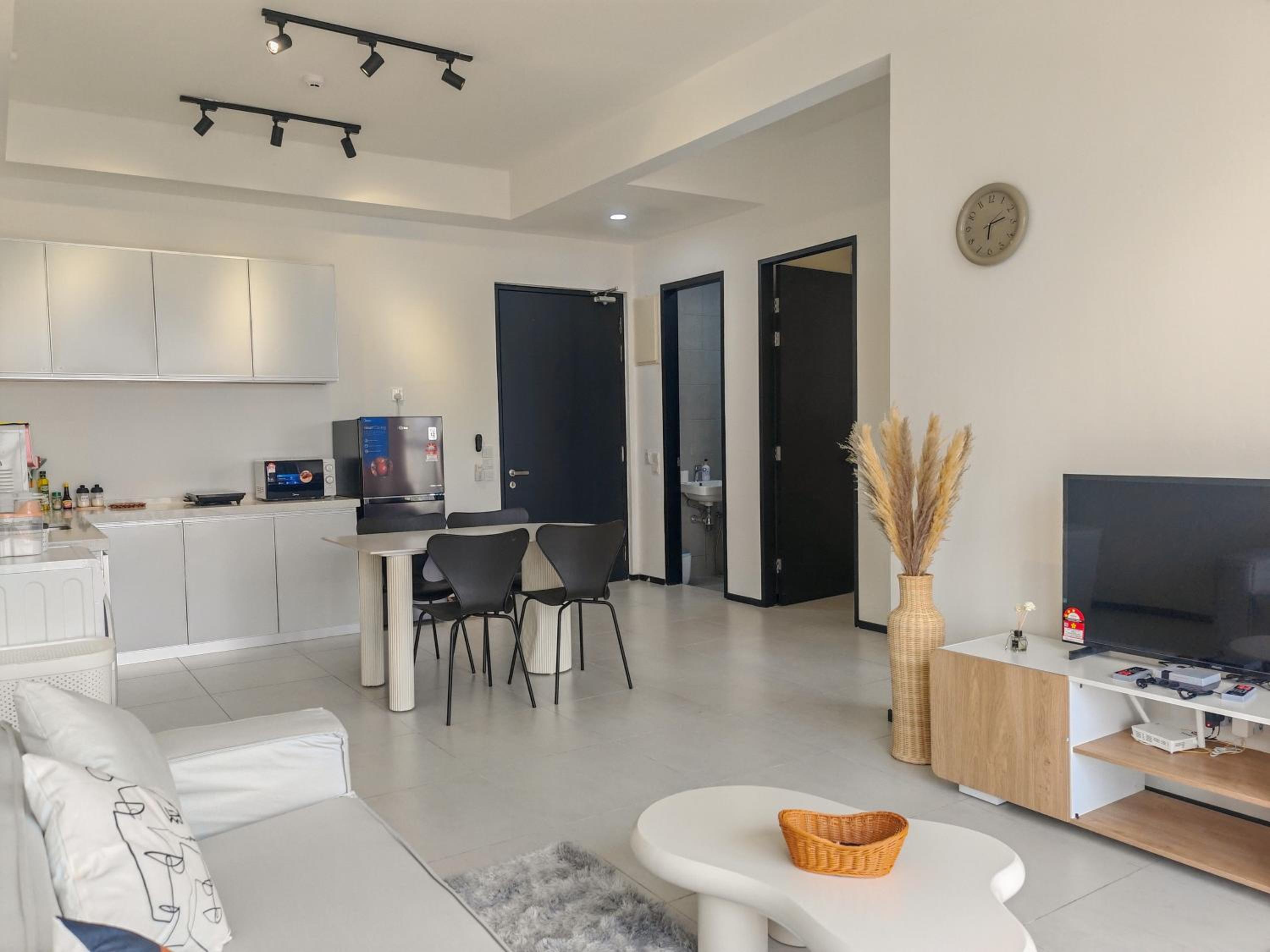 Vanilla Cottage - Urban Suites by Ocean Luxe photo 7