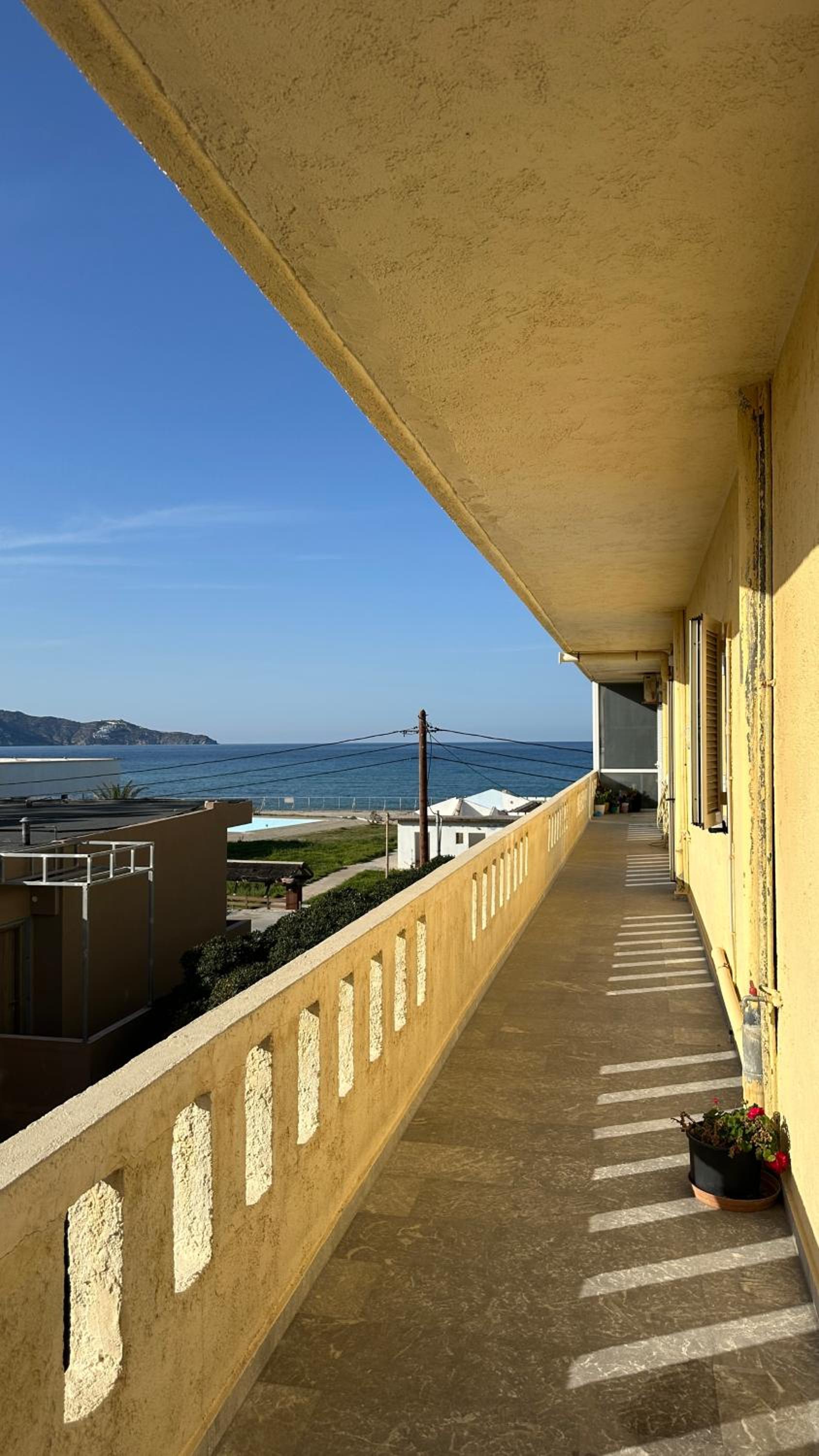 Agapi's Seaside Apt in Heraklion