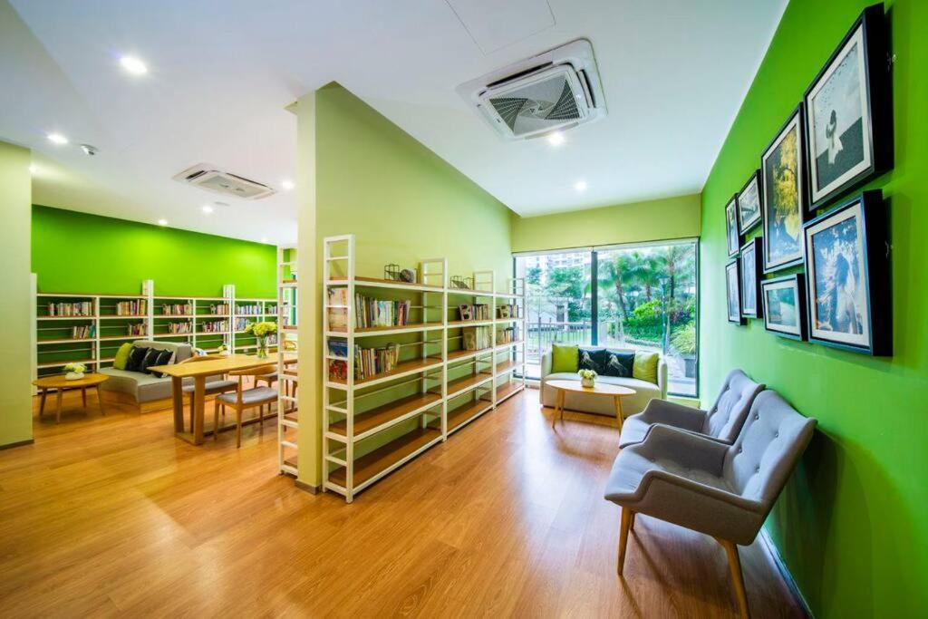 Modern Studio 4 pax Danga Bay Shopping Mall