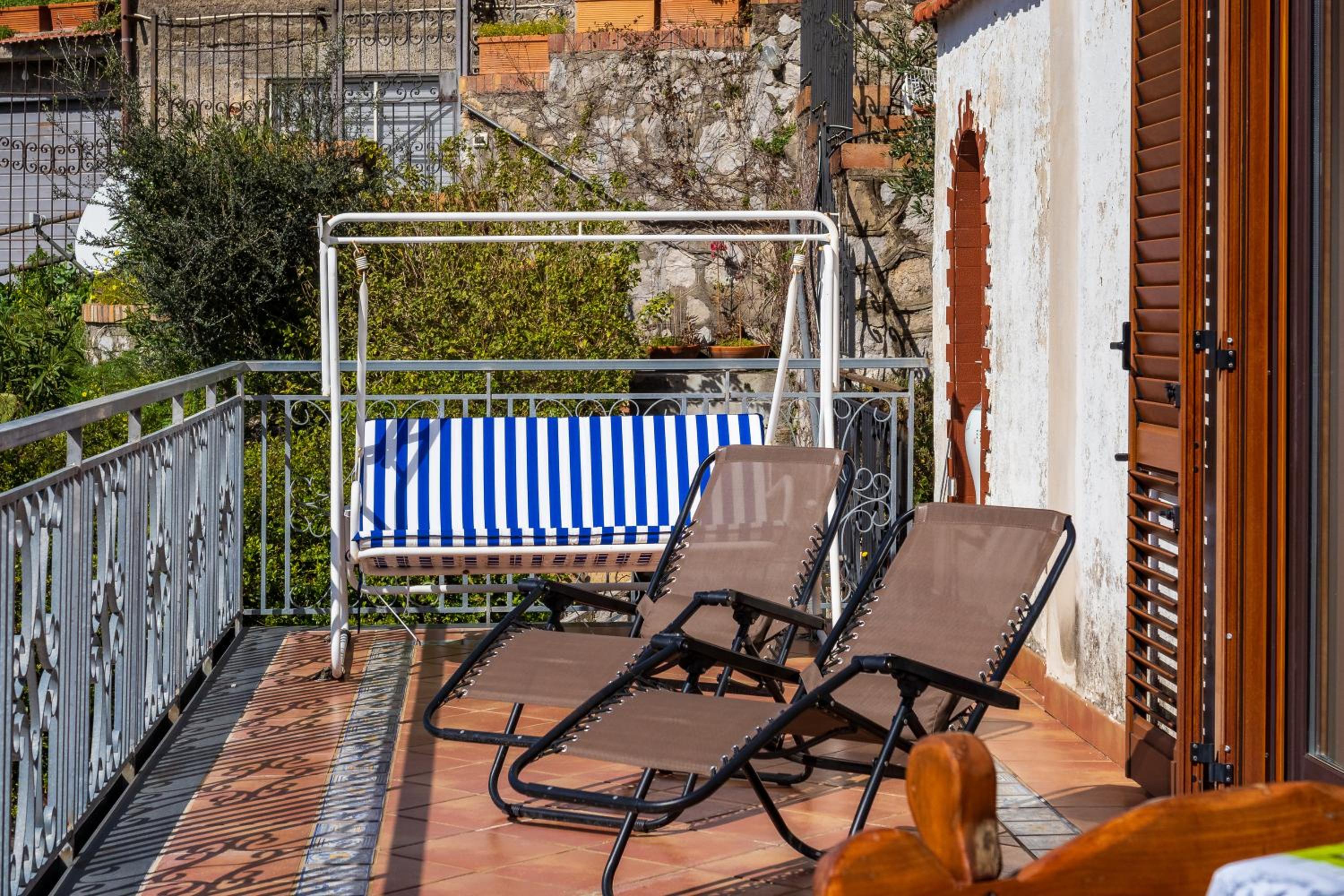 Villa Lotos - De Vivo Realty photo 3