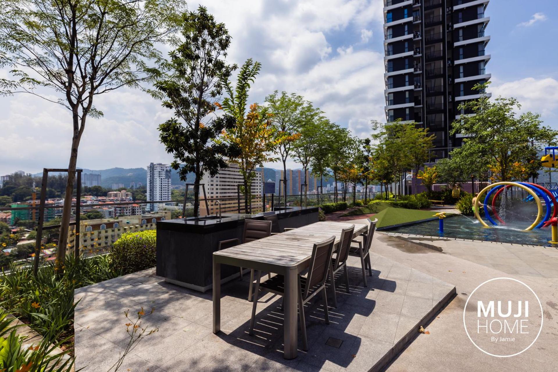 MUJI X Rilakkuma Seaview 3BR Georgetown with TV Box photo 8