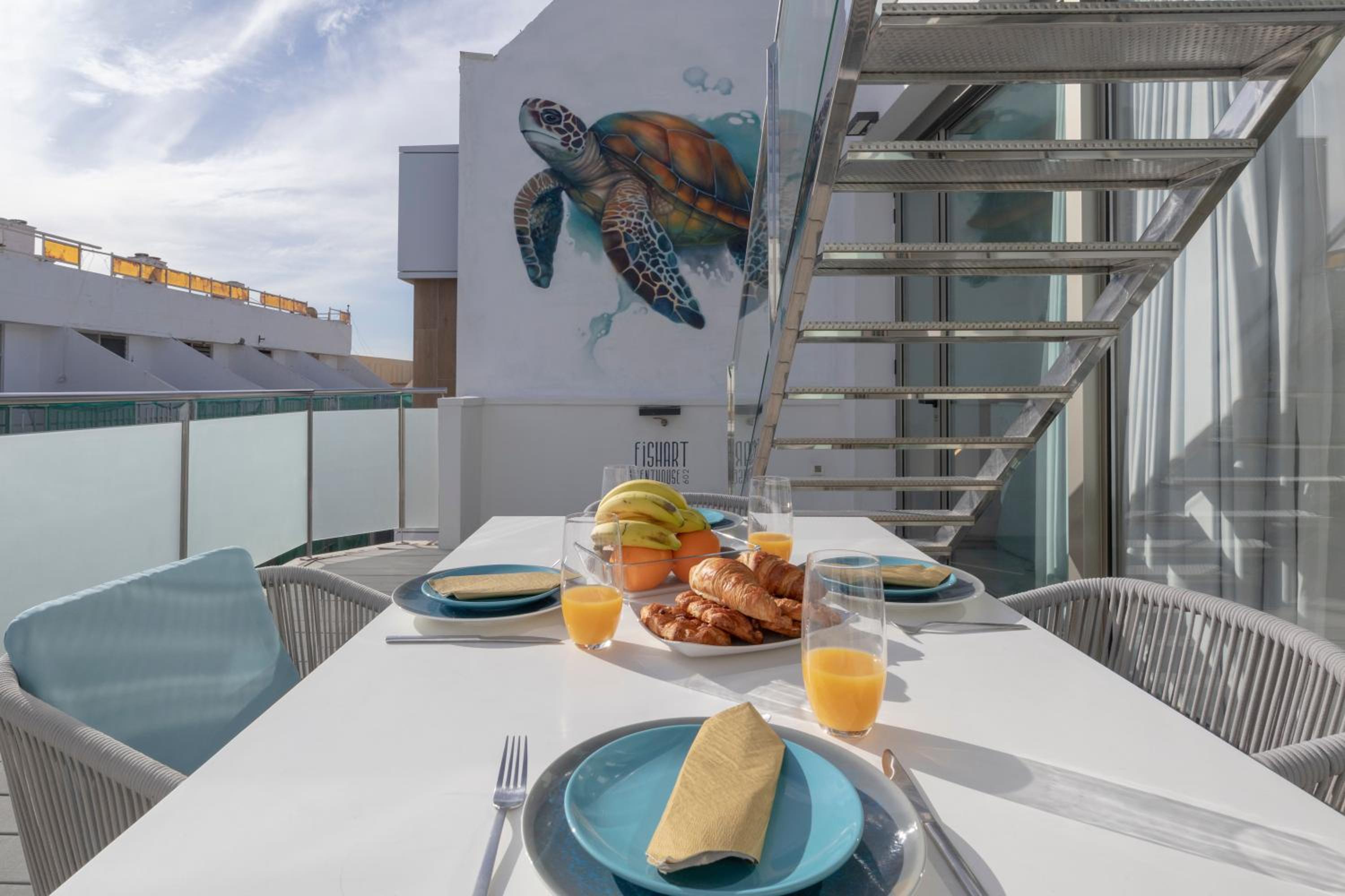 balance & terrace