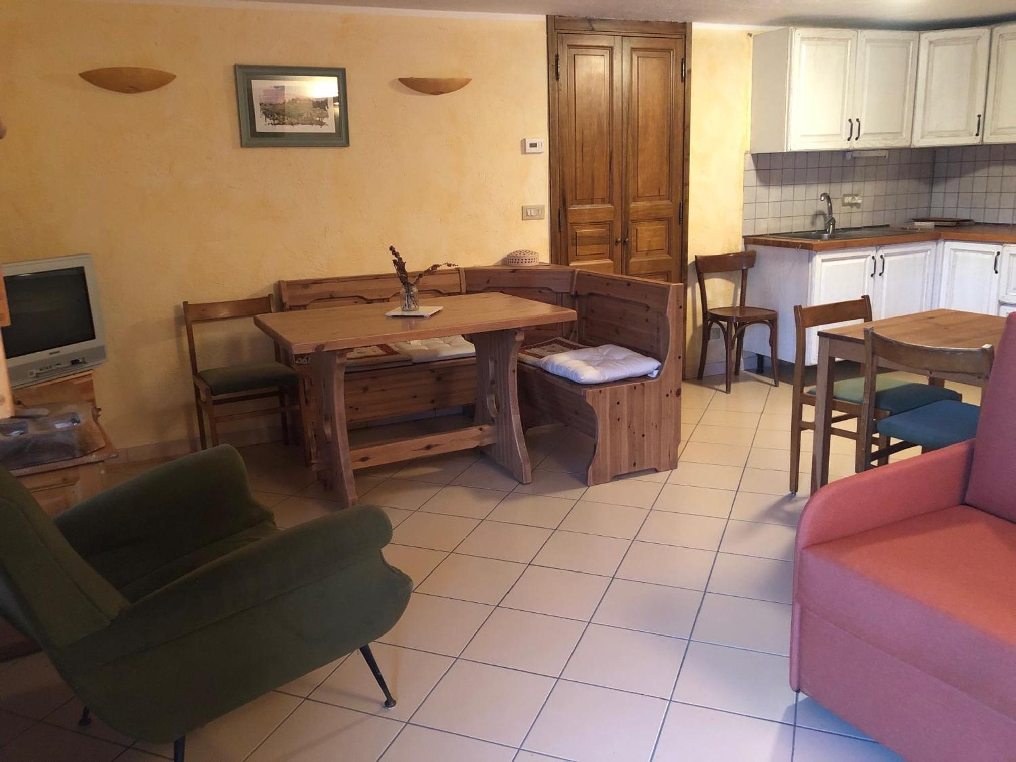 Monolocale pian terreno in frazione a 1200 m view 4