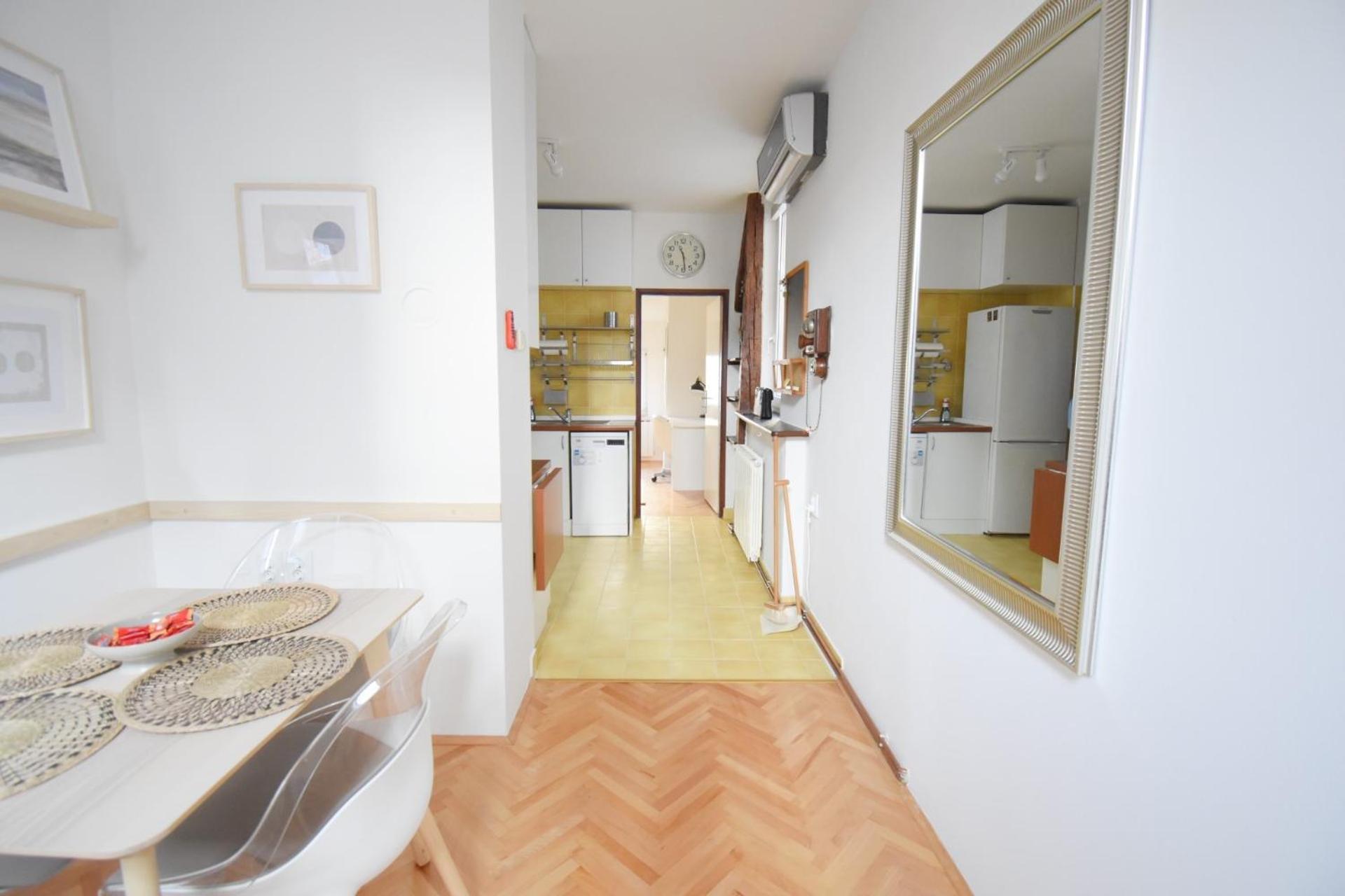 Apartman Toni view 2