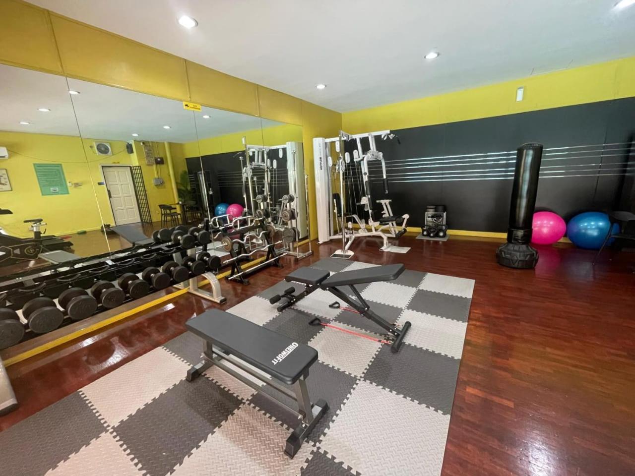 VILLA PUTRA CONDOMINIUM