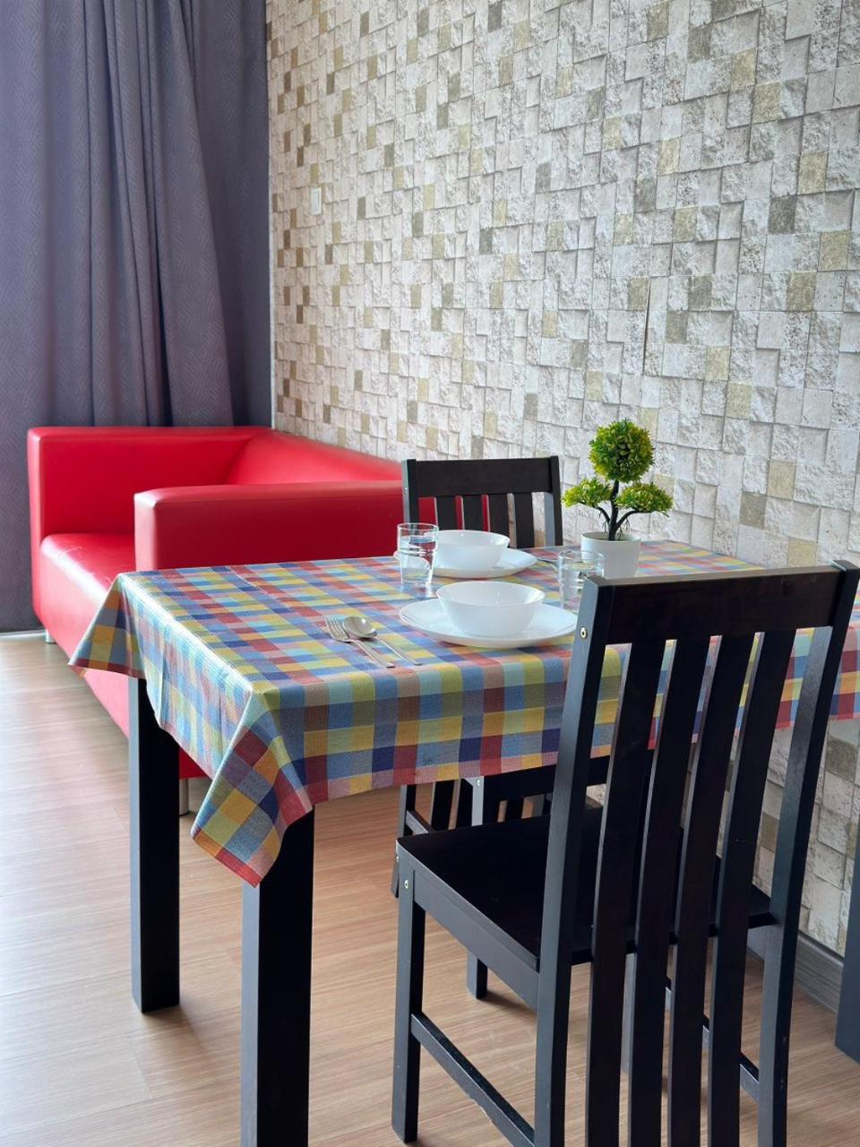 Plazio 1 Bedroom & Studio